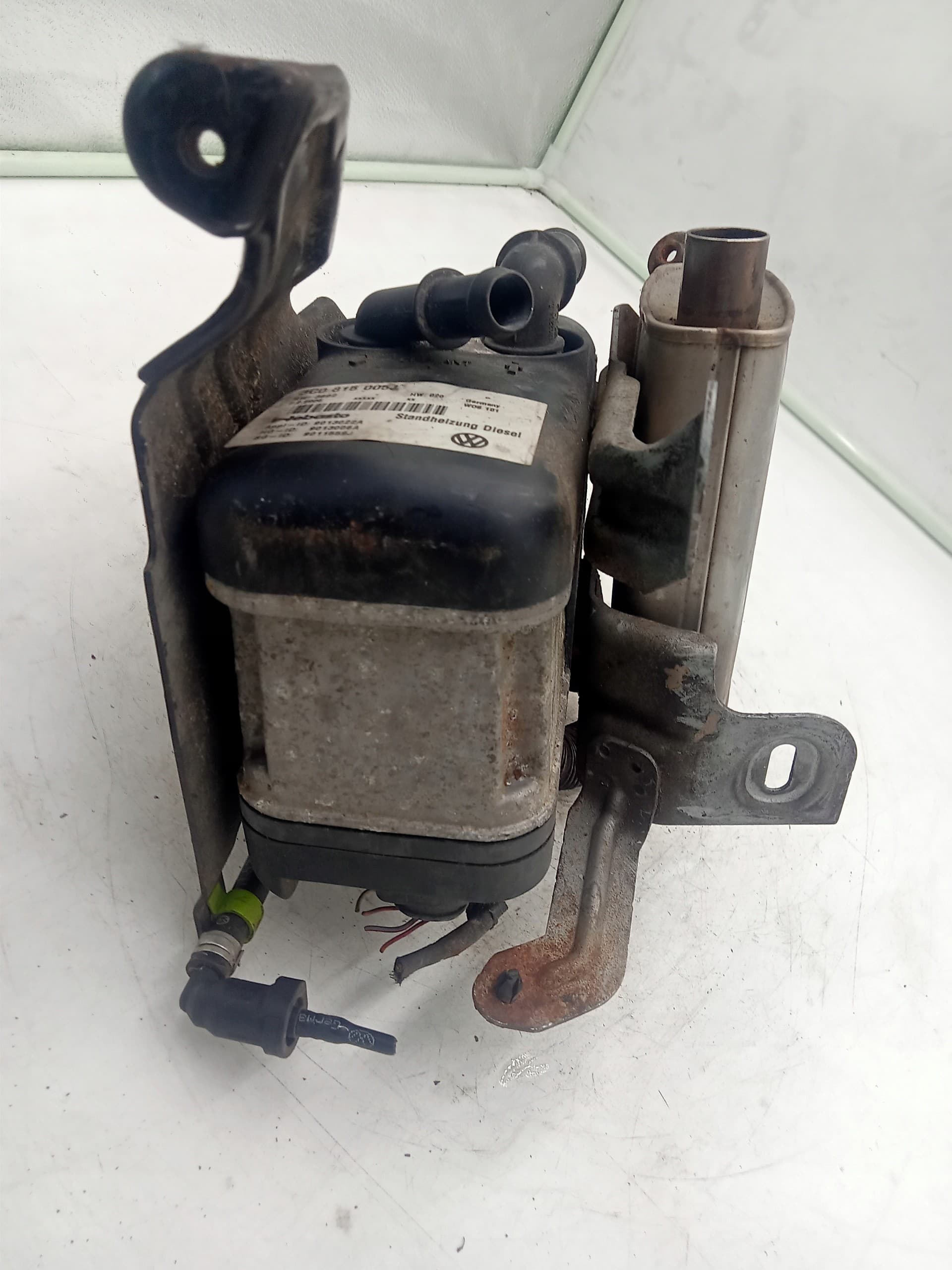 Calefactor estacionario Webasto VW Passat B6 3C0815005J usado 5