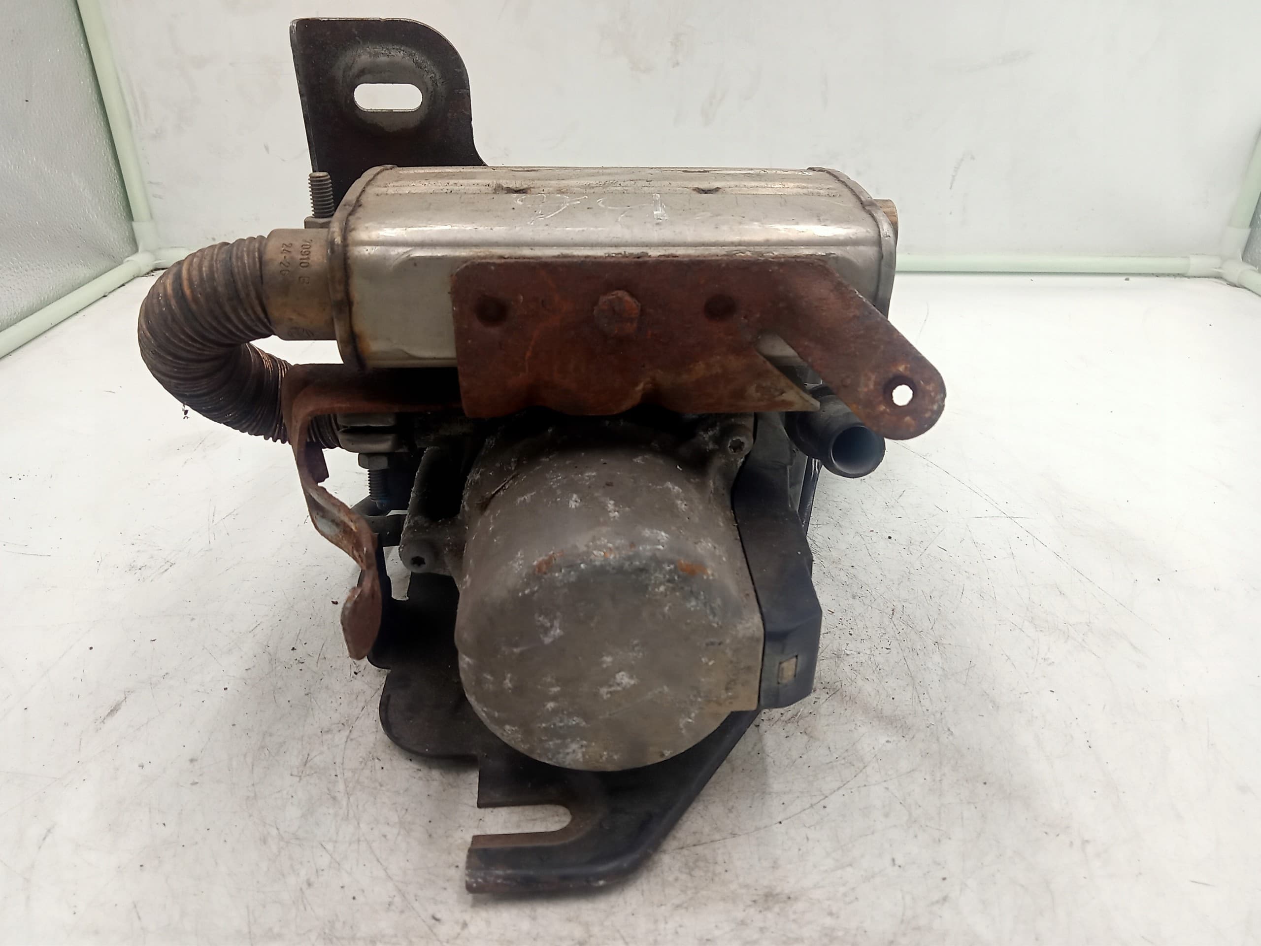 Calefactor estacionario Webasto VW Passat B6 3C0815005J usado 8