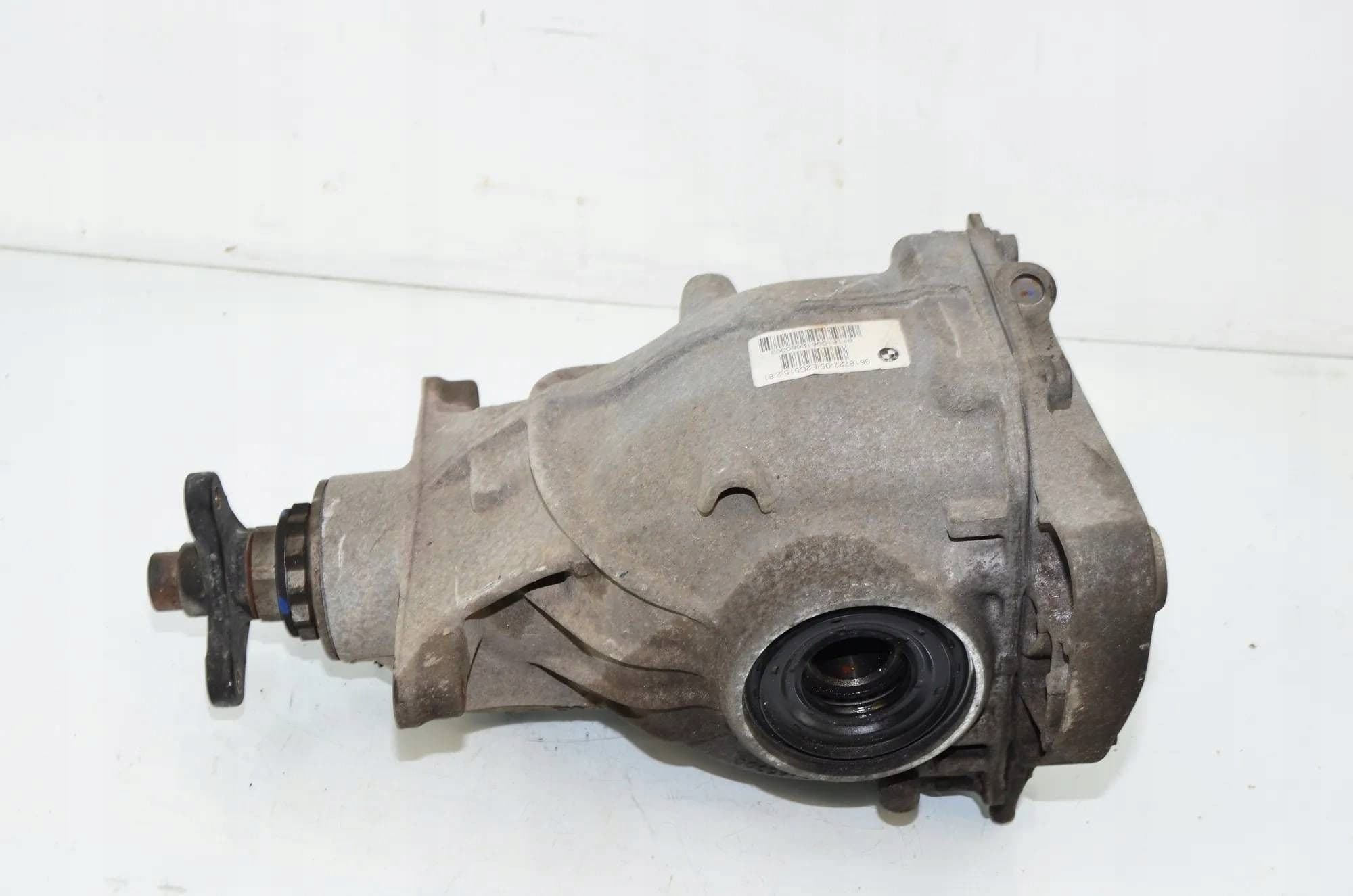 Diferencial trasero BMW Serie 7 G11 G12 8618727 usado
