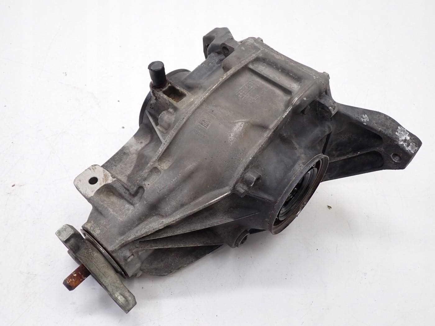 Puente Diferencial A2053510005 para Mercedes Clase C W205 usado