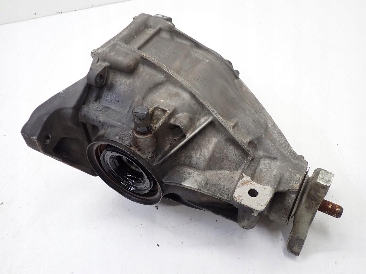 Puente Diferencial A2053510005 para Mercedes Clase C W205 usado 3