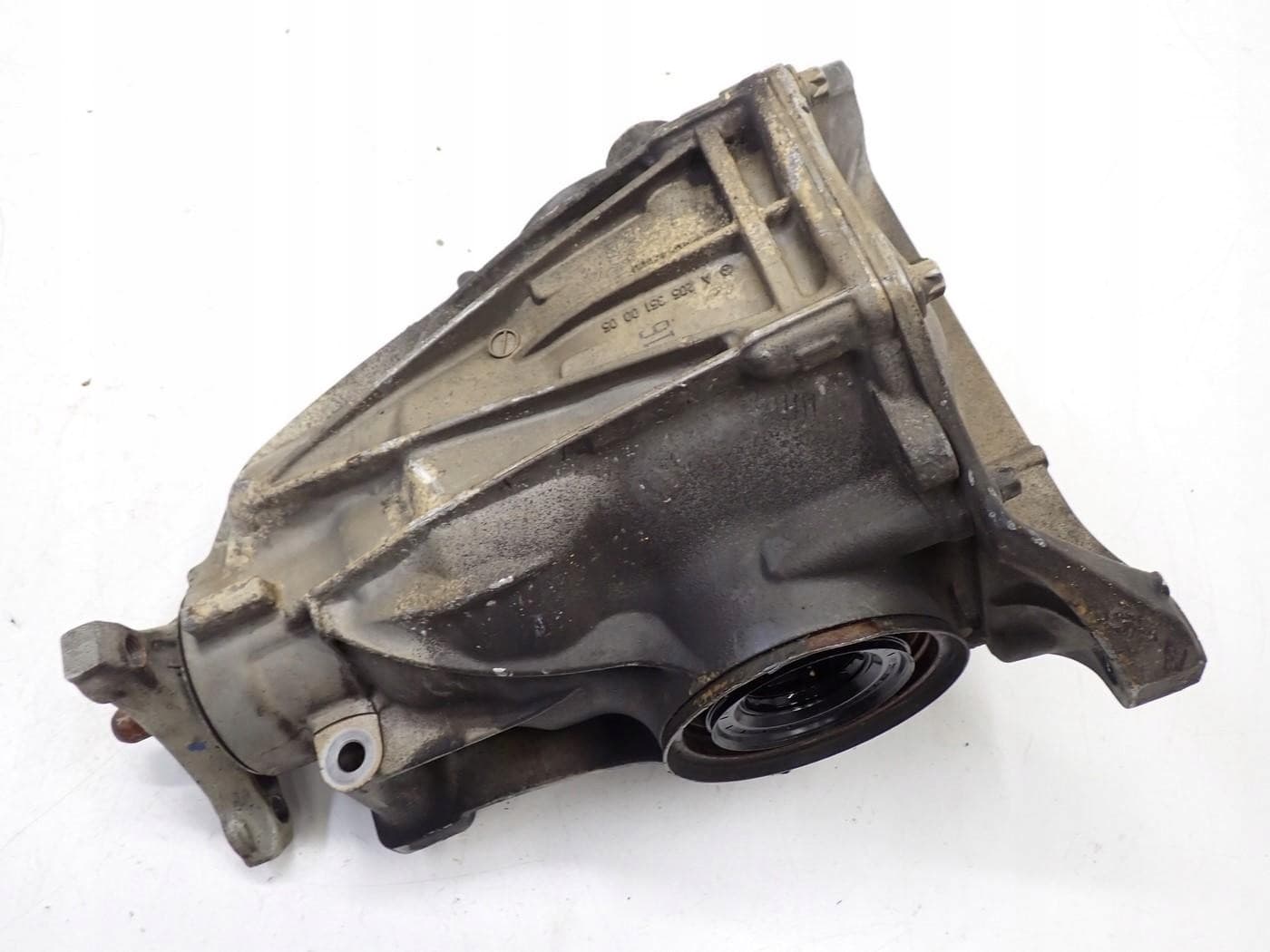 Puente Diferencial A2053510005 para Mercedes Clase C W205 usado 5