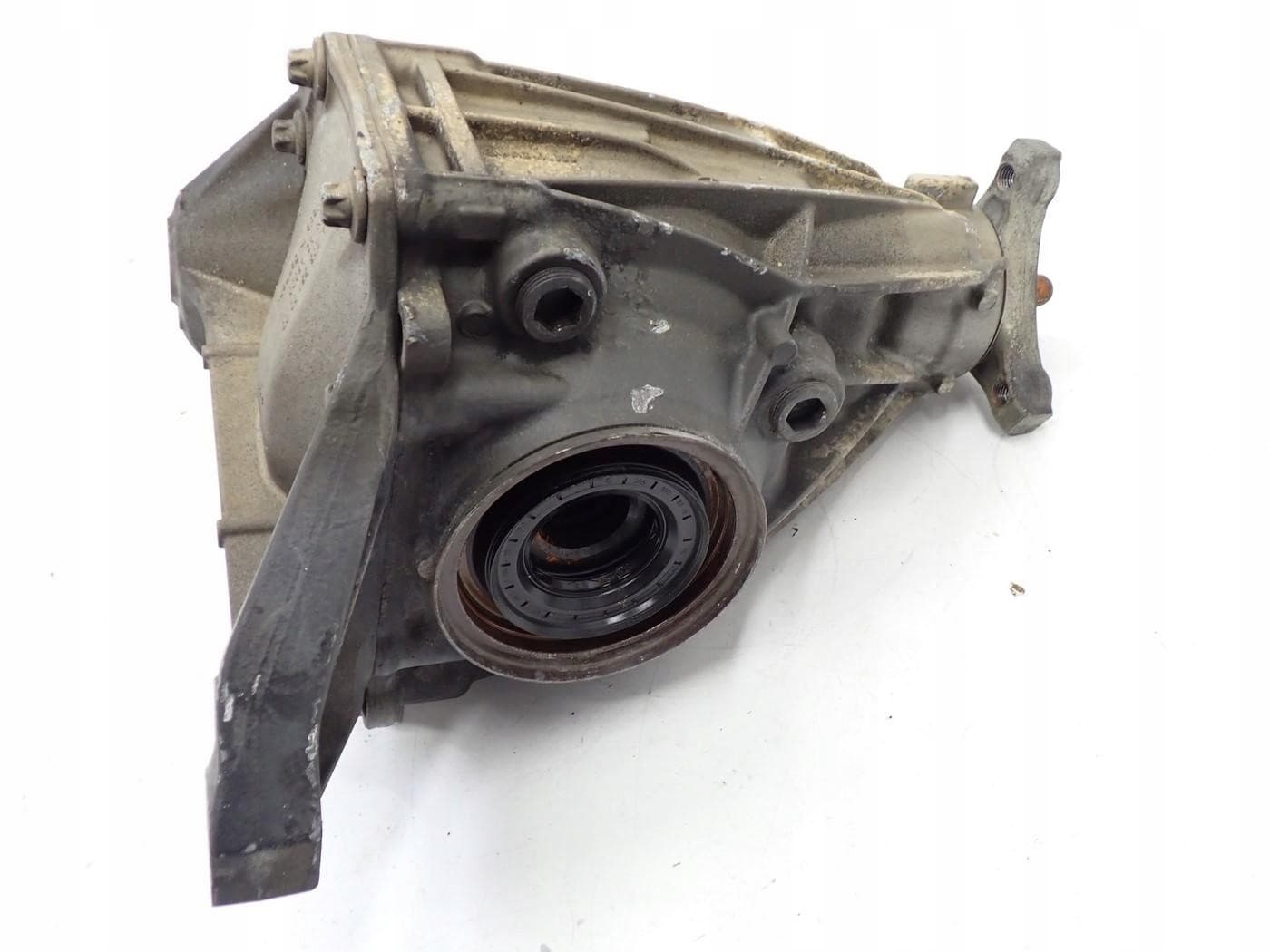 Puente Diferencial A2053510005 para Mercedes Clase C W205 usado 6