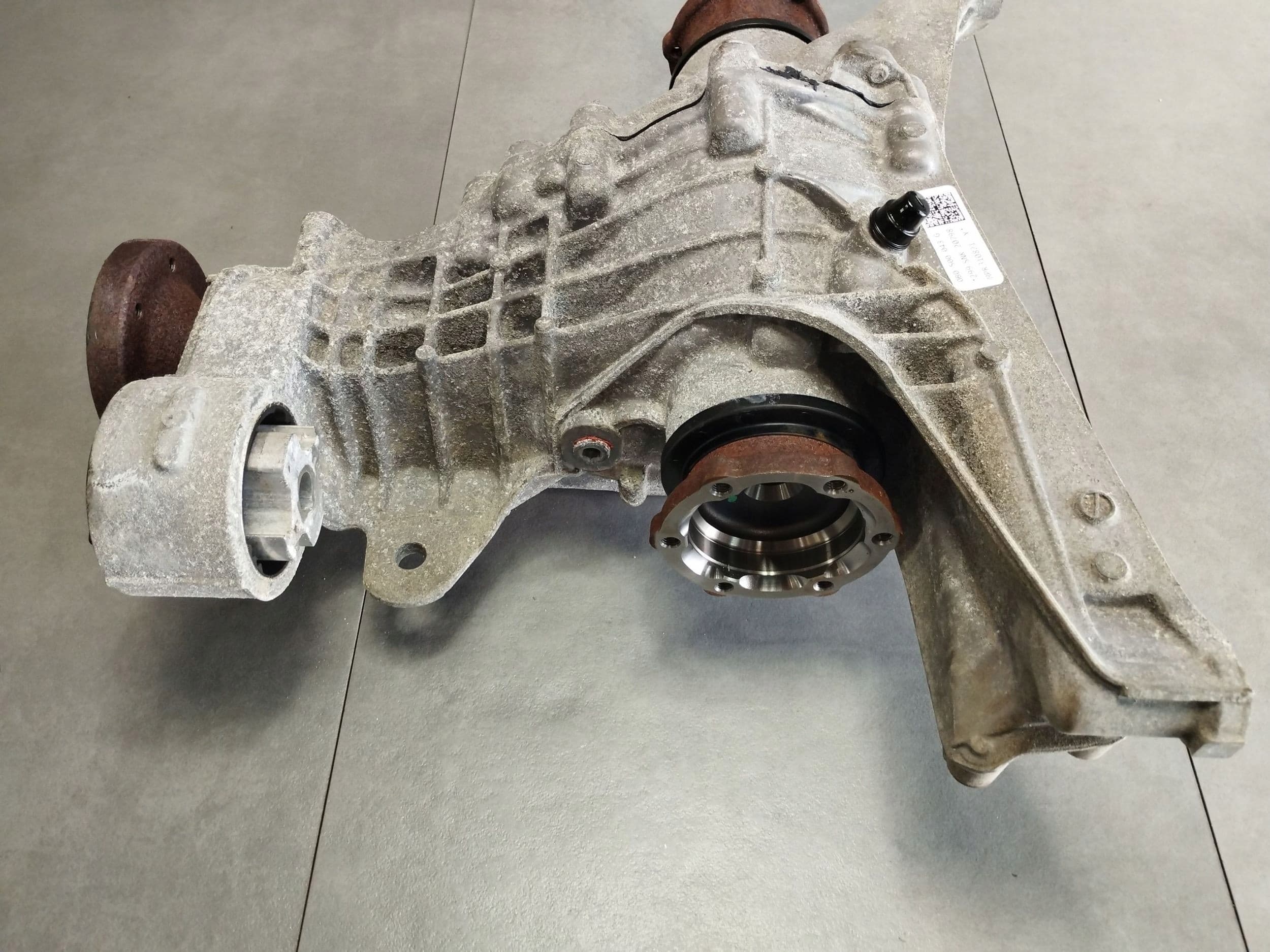 Puente del Diferencial Trasero Audi A4 S4 B9 8W 0B0500043G usado 4