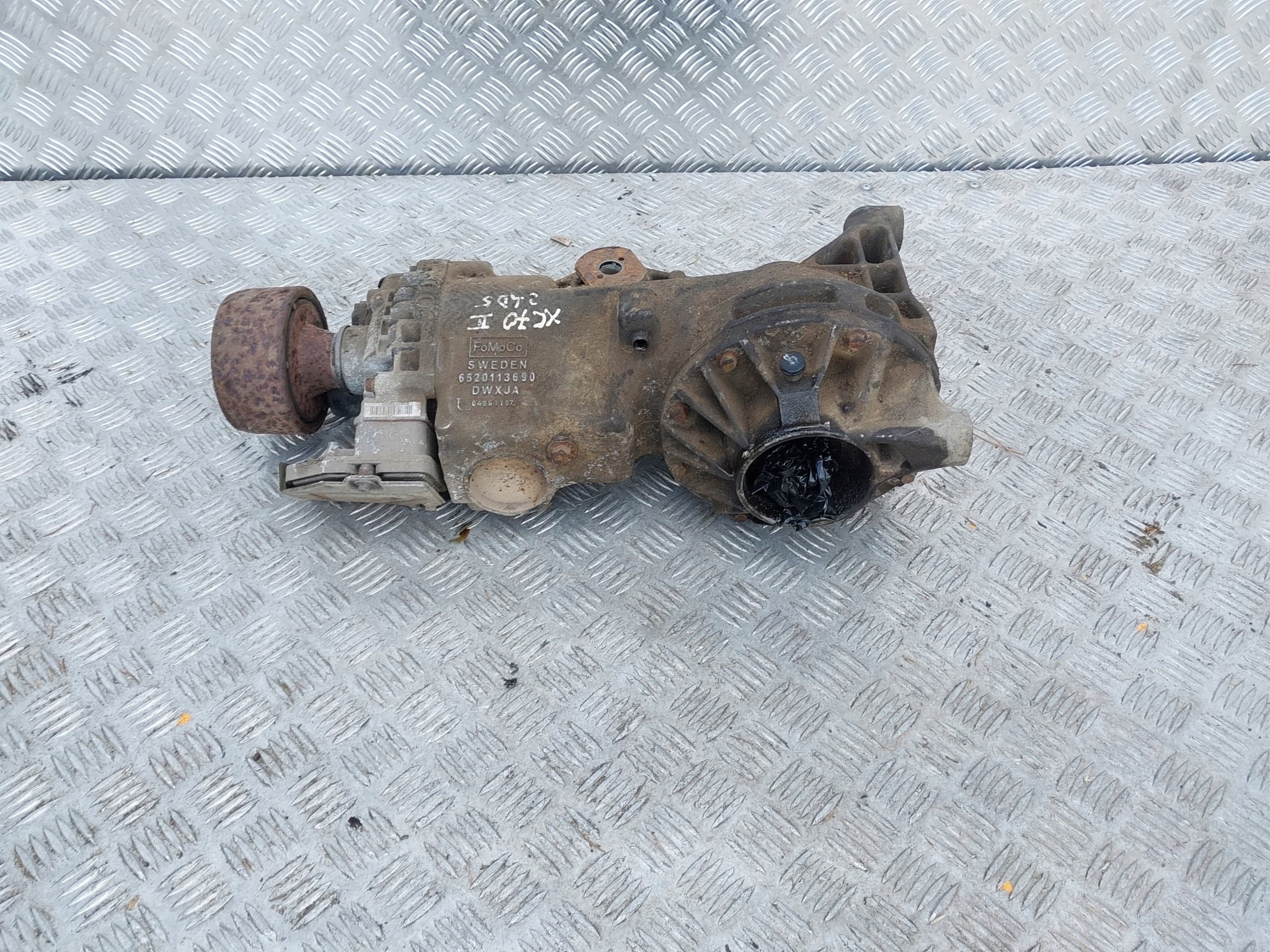 Diferencial Trasero 6520113690 P31219250 Volvo XC70 II 2.4 D5 usado 5