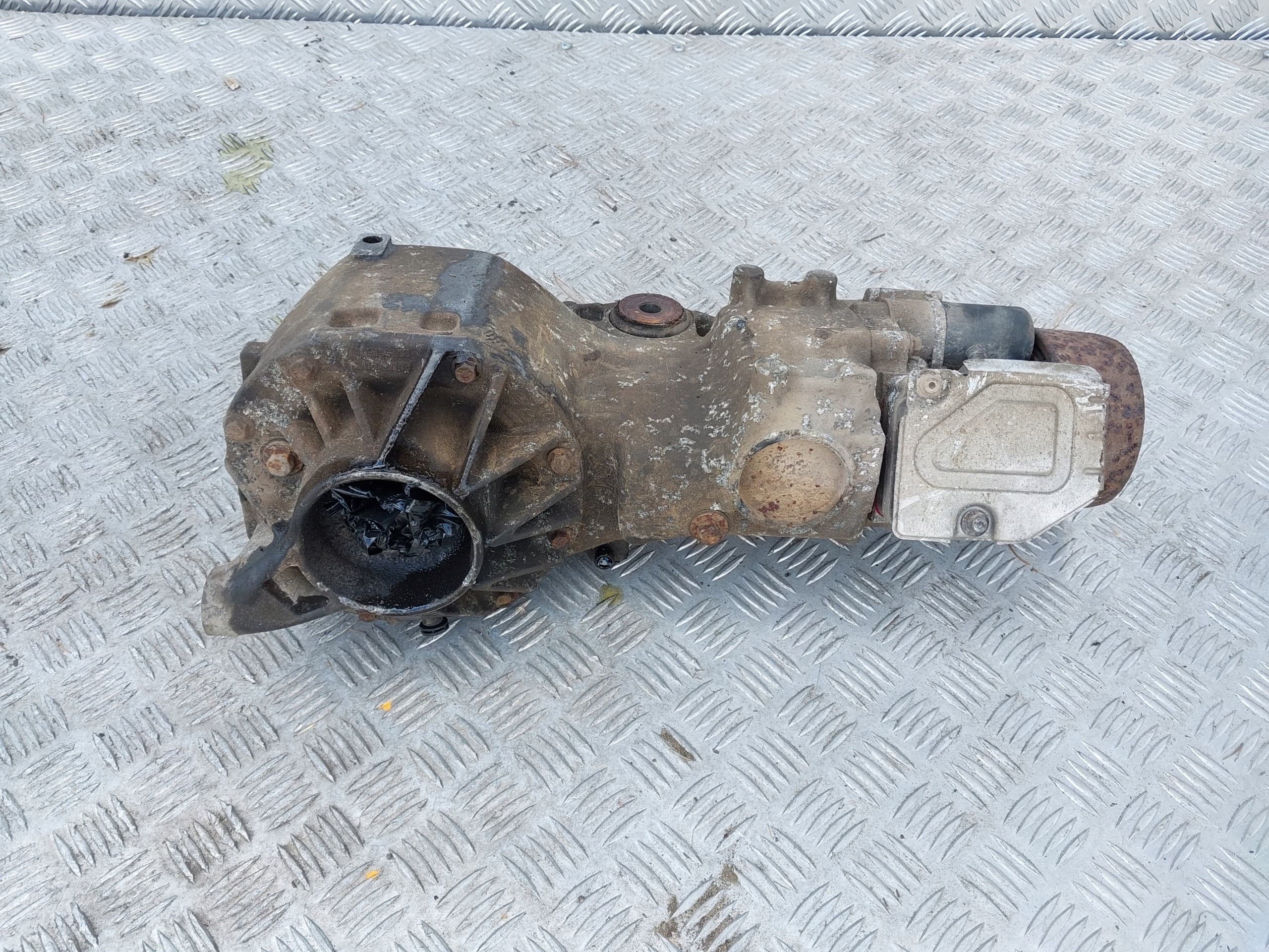 Diferencial Trasero 6520113690 P31219250 Volvo XC70 II 2.4 D5 usado 7