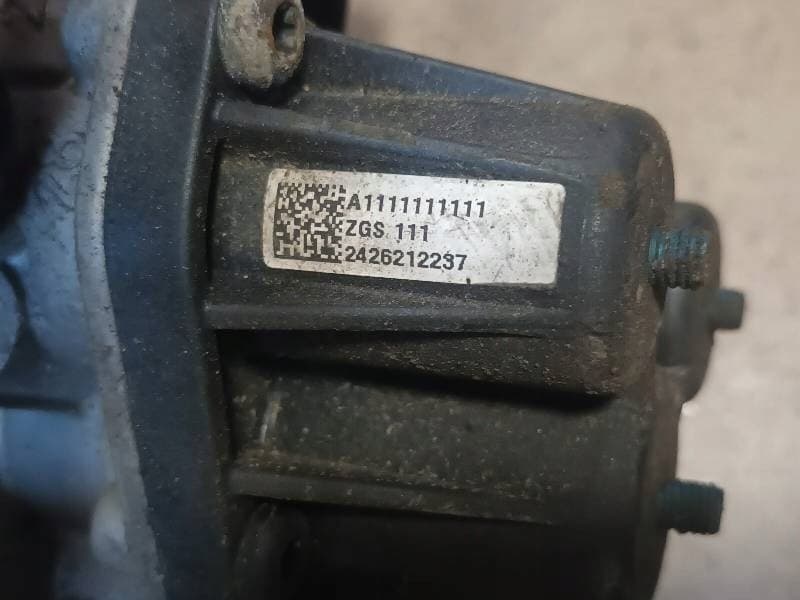 Deshumidificador Mercedes Actros Pn-10378 usado 3