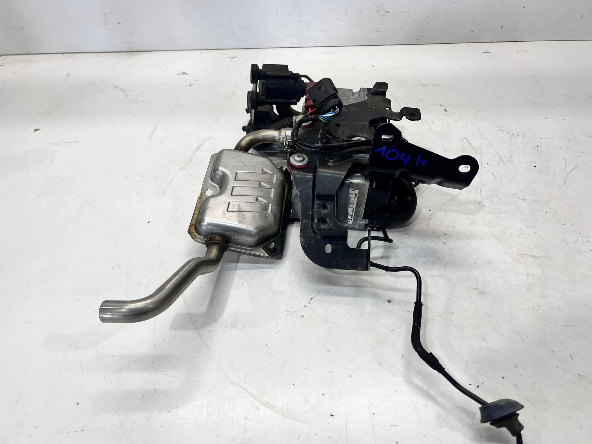 Calefactor Webasto Audi A4 B9 A5 8W0265081K usado 4