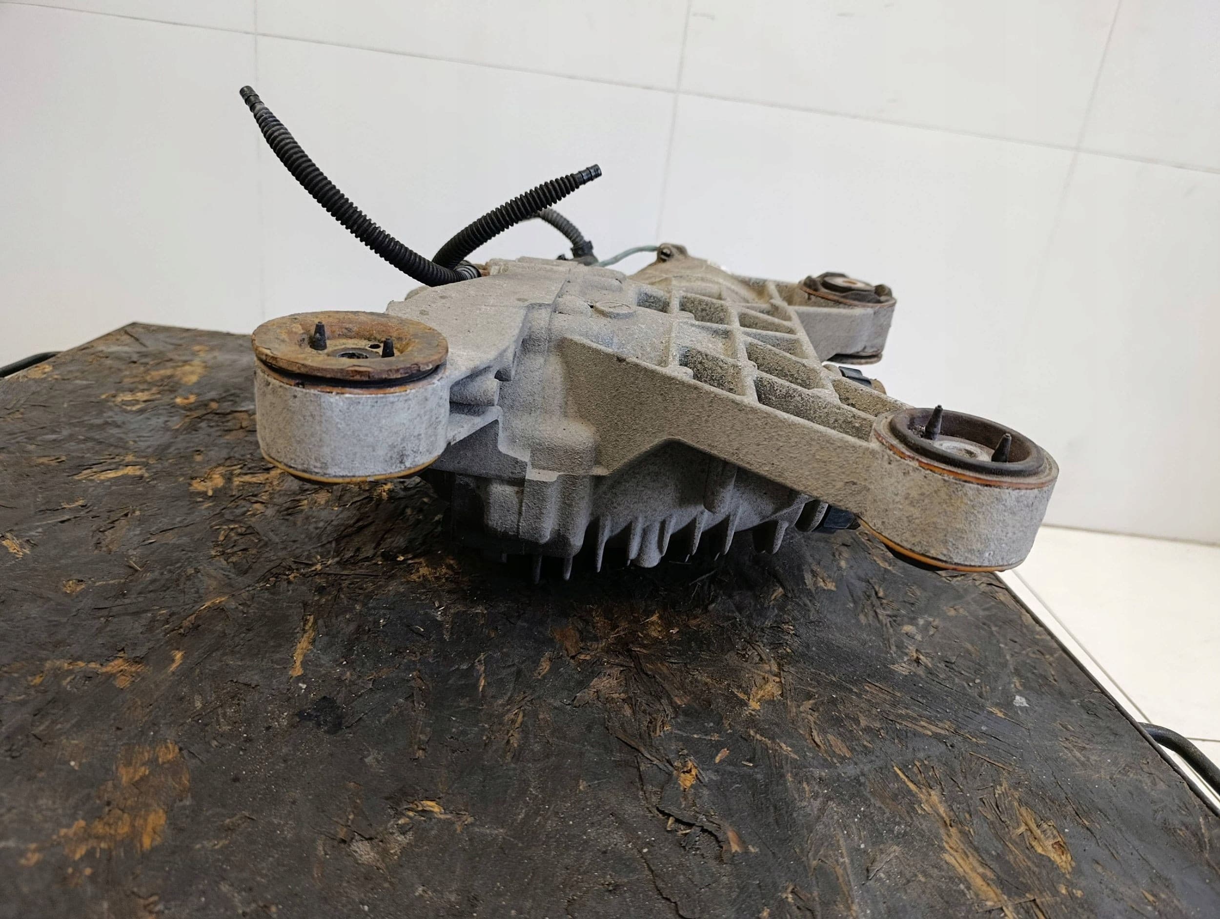 Puente diferencial trasero VW Tiguan II 2 5na 2.0 TDI 4motion usado 7