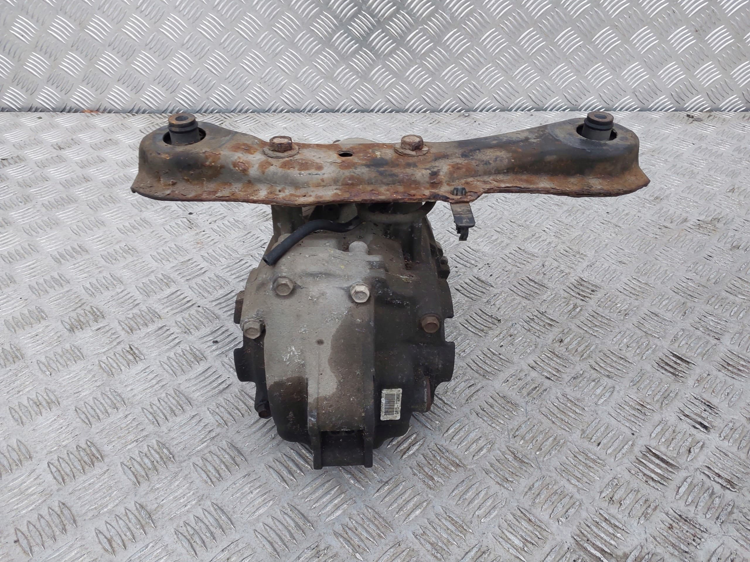 Diferencial Trasero GR15-1123690 Honda Cr-V Iii 2.2 I-Ctdi usado 3