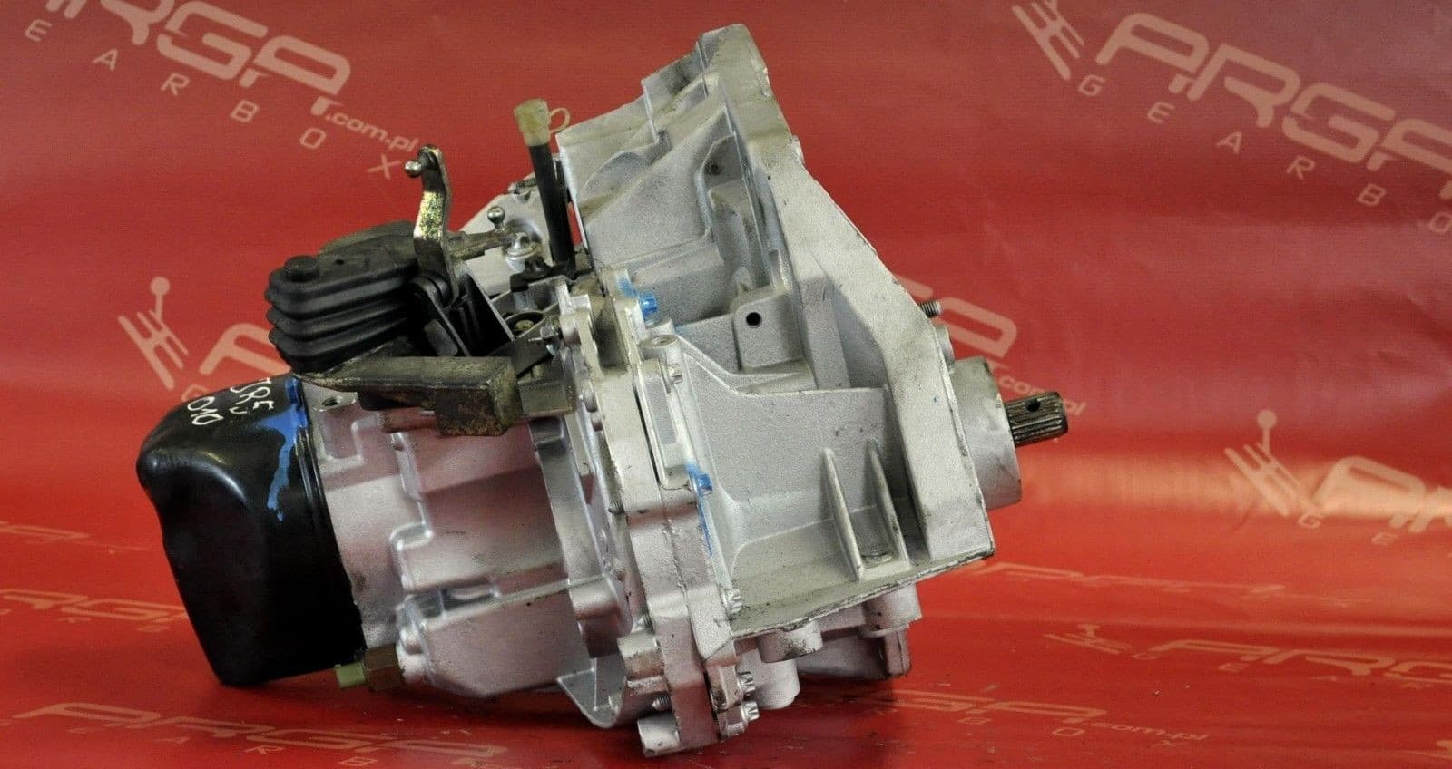 Caja de cambios JR5318 para Nissan Qashqai I J10 1.6 16V reacondicionado 5