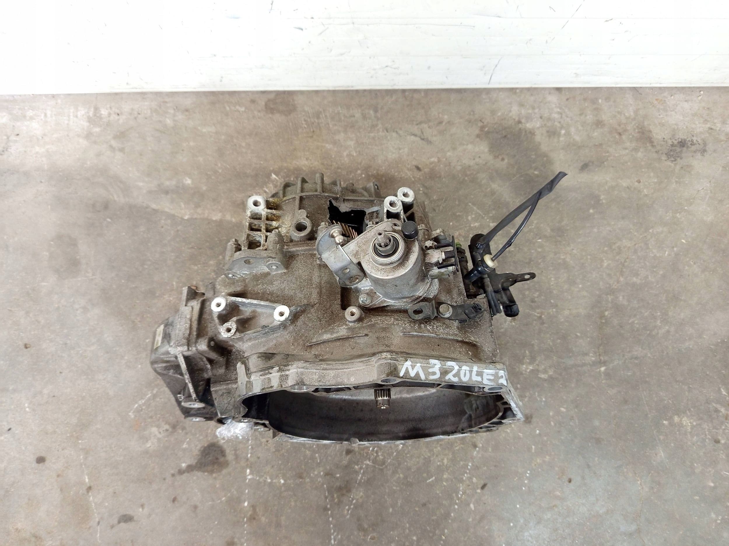Caja de Cambios Manual Opel Astra K 1.4 Turbo M320LE2 usado 2