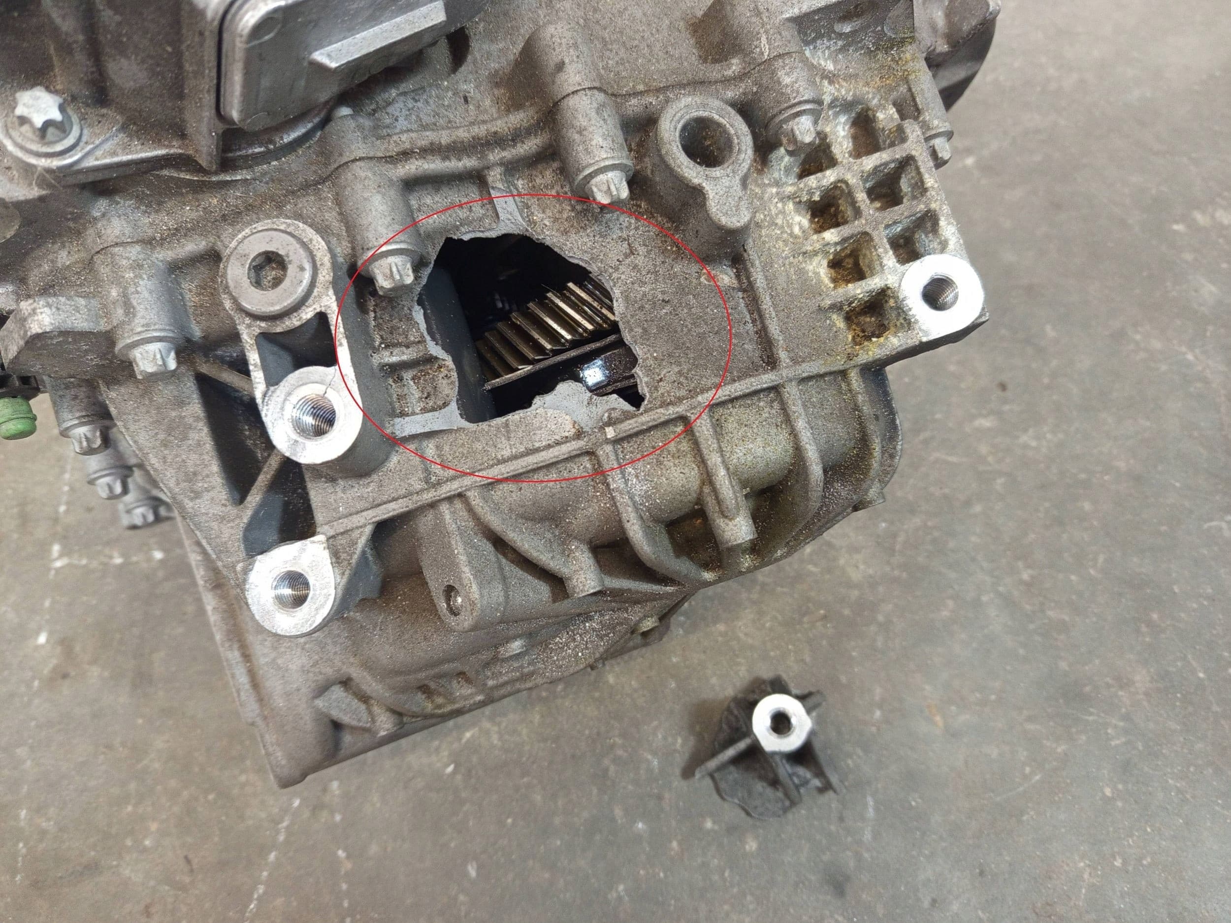 Caja de Cambios Manual Opel Astra K 1.4 Turbo M320LE2 usado 5