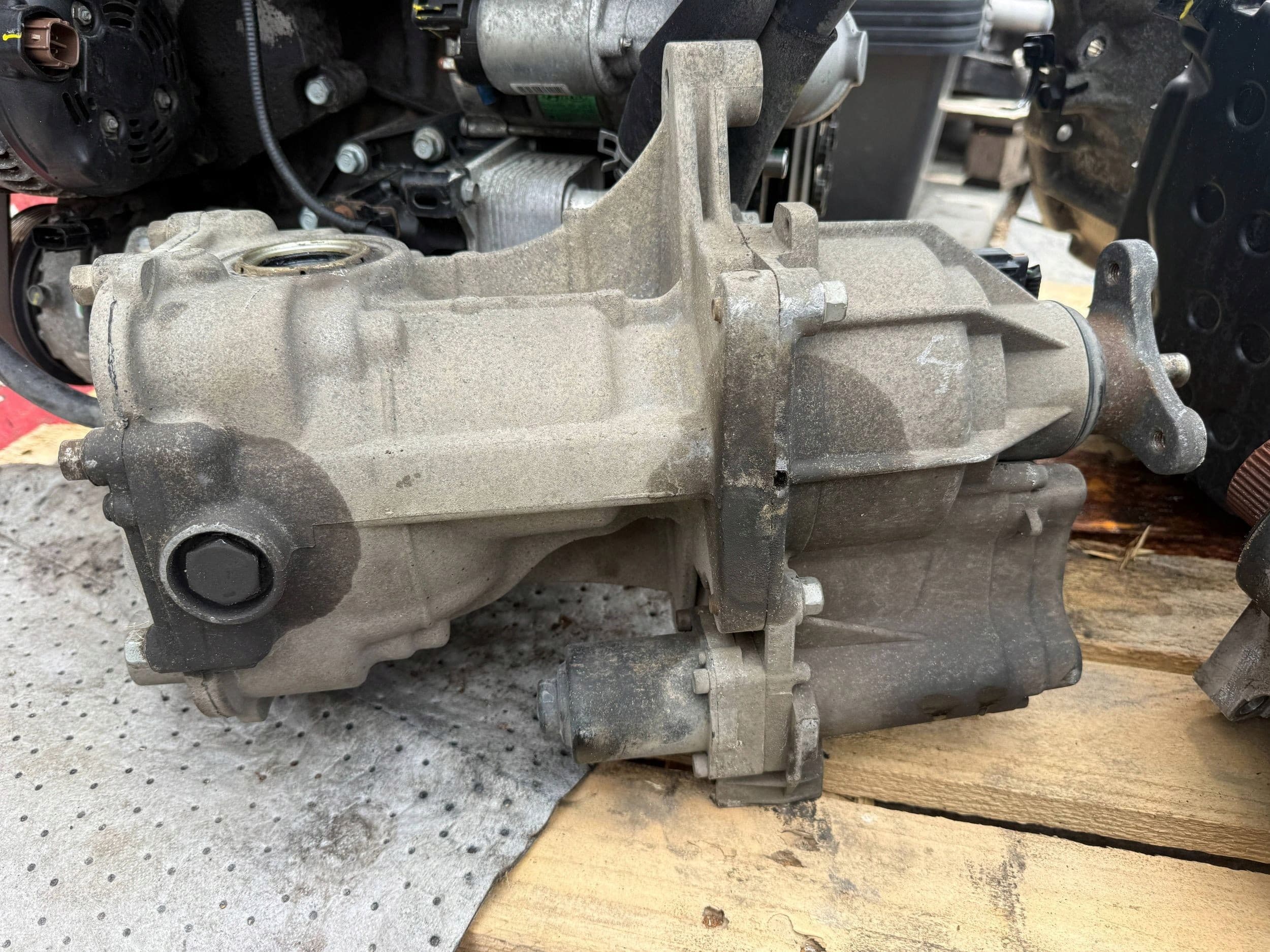 Puente trasero Dyfer trasero Kia Sportage Iii 10-15 2.0 CRDI usado