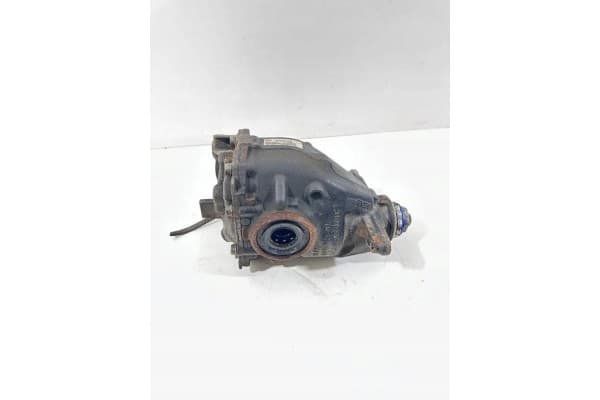 Reductor trasero BMW Serie 3 (F30, F80) 2.0L 2018 usado