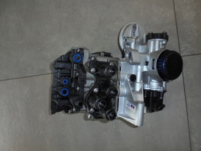 Secador de Aire Aps para Scania Modelos R y S - Doble usado 4