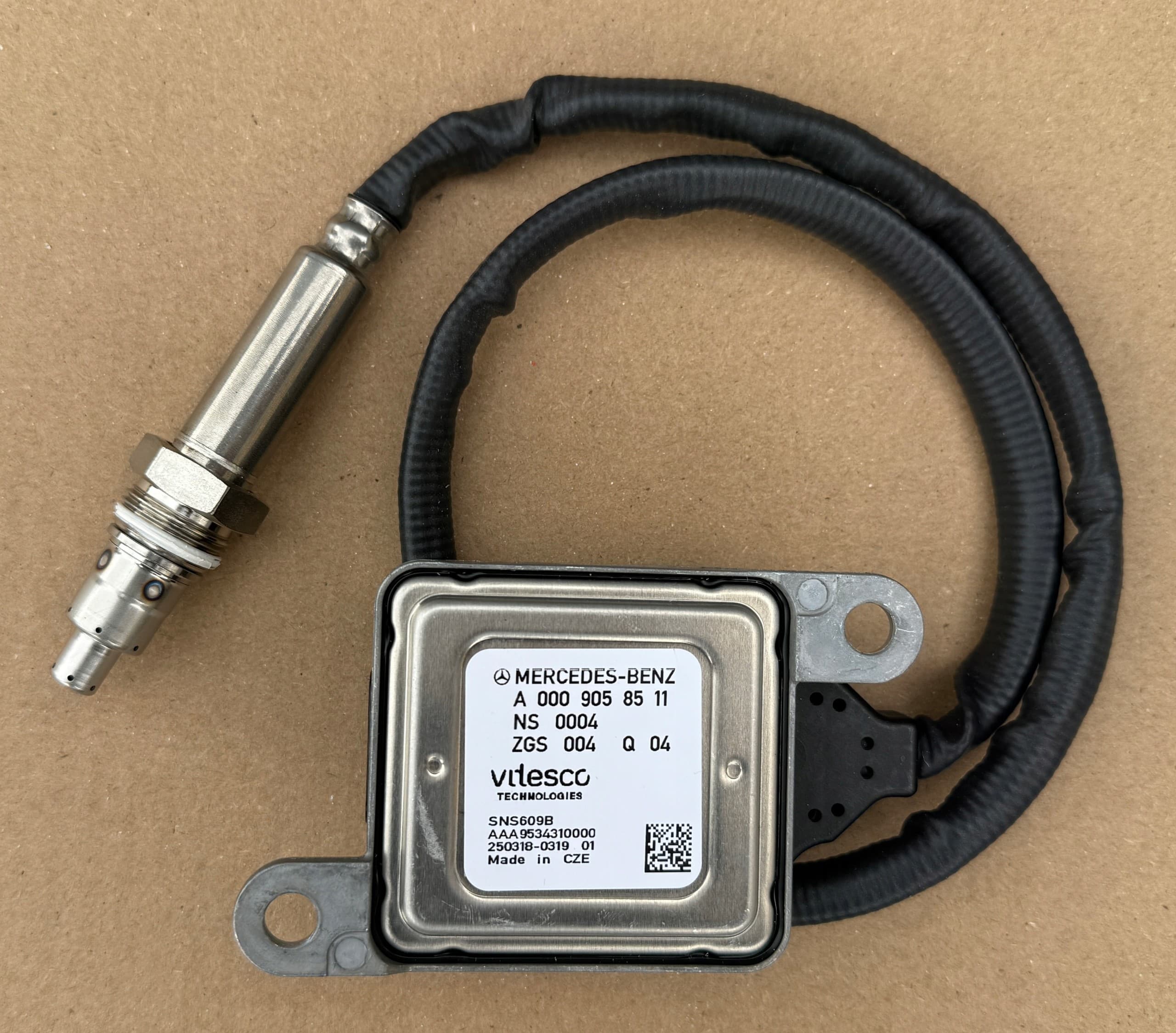 Sensor NOx Mercedes Vito W447 A0009058511 OEM nuevo 2