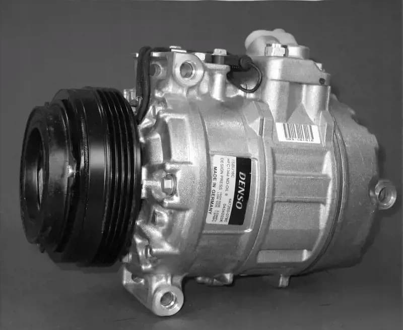 Compresor de Aire Acondicionado Denso DCP05039 usado