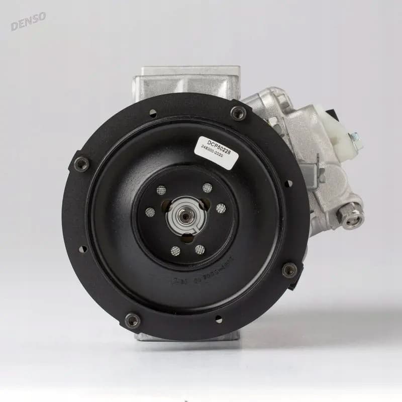 Compresor de Aire Acondicionado DCP50228 Denso usado 4