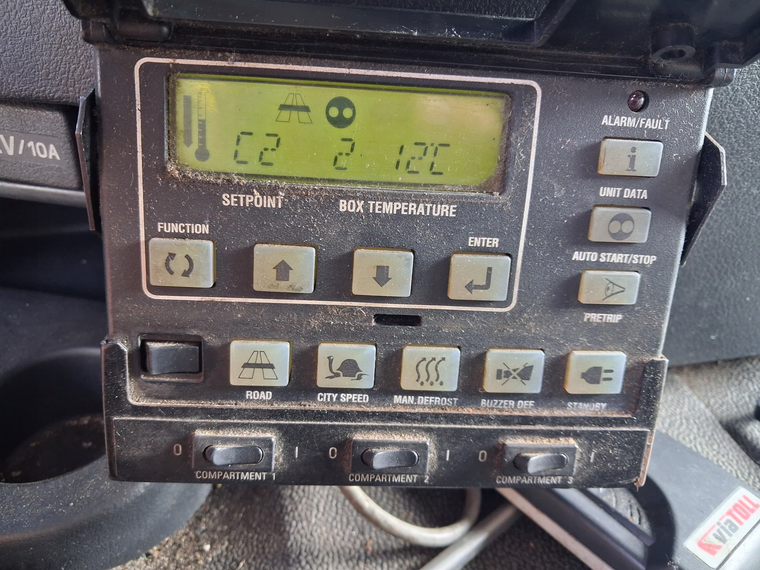 Unidad de Enfriamiento Carrier Supra MT con 2 Evaporadores usado 10