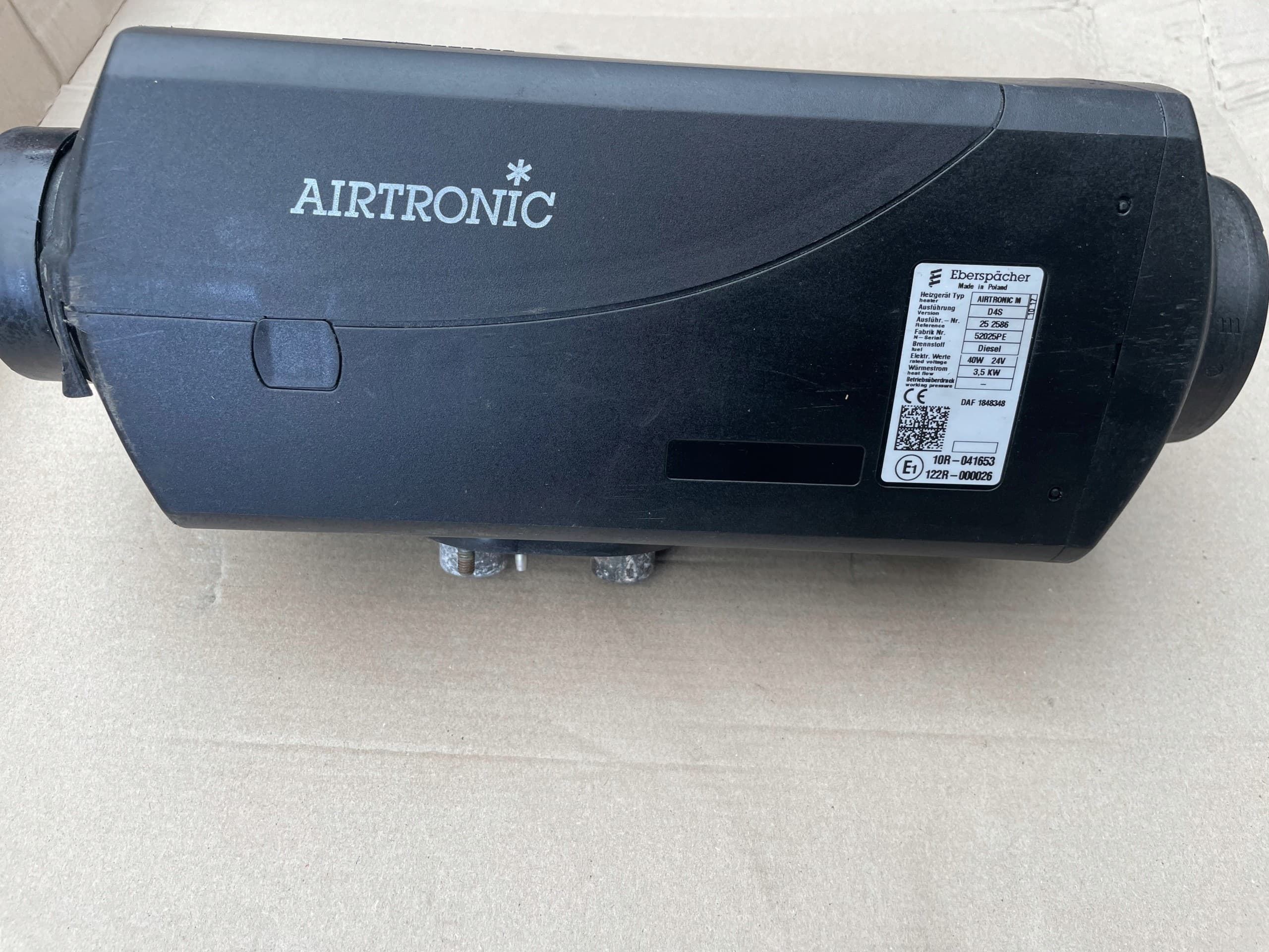 Calefactor estacionario Webasto 1848348 para Daf XF 106 2017 usado 2