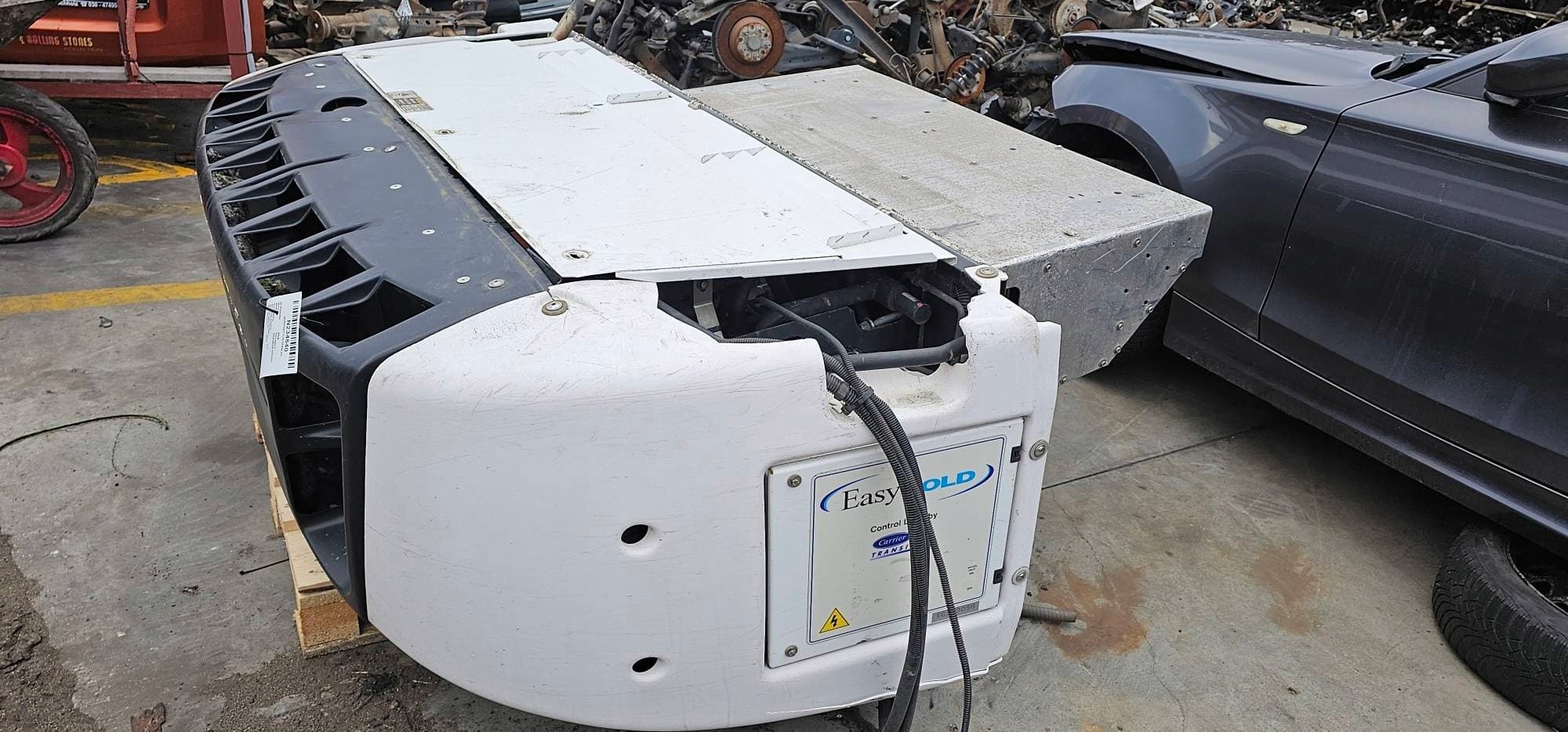 Unidad de Refrigeración Supra 950 usado 4