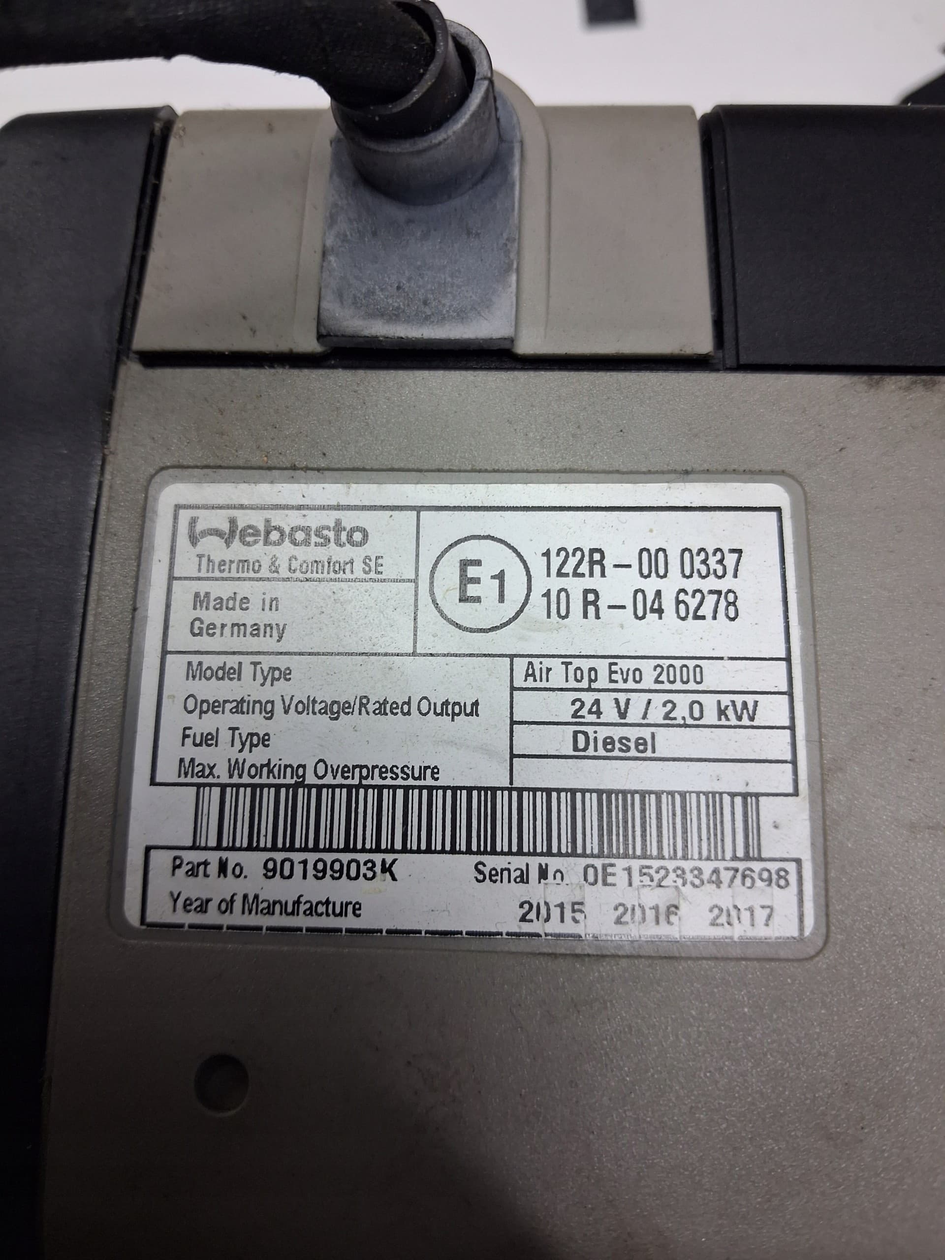 Calefactor de estacionamiento Volvo FH4 AT2000 Evo 84178403 usado 4