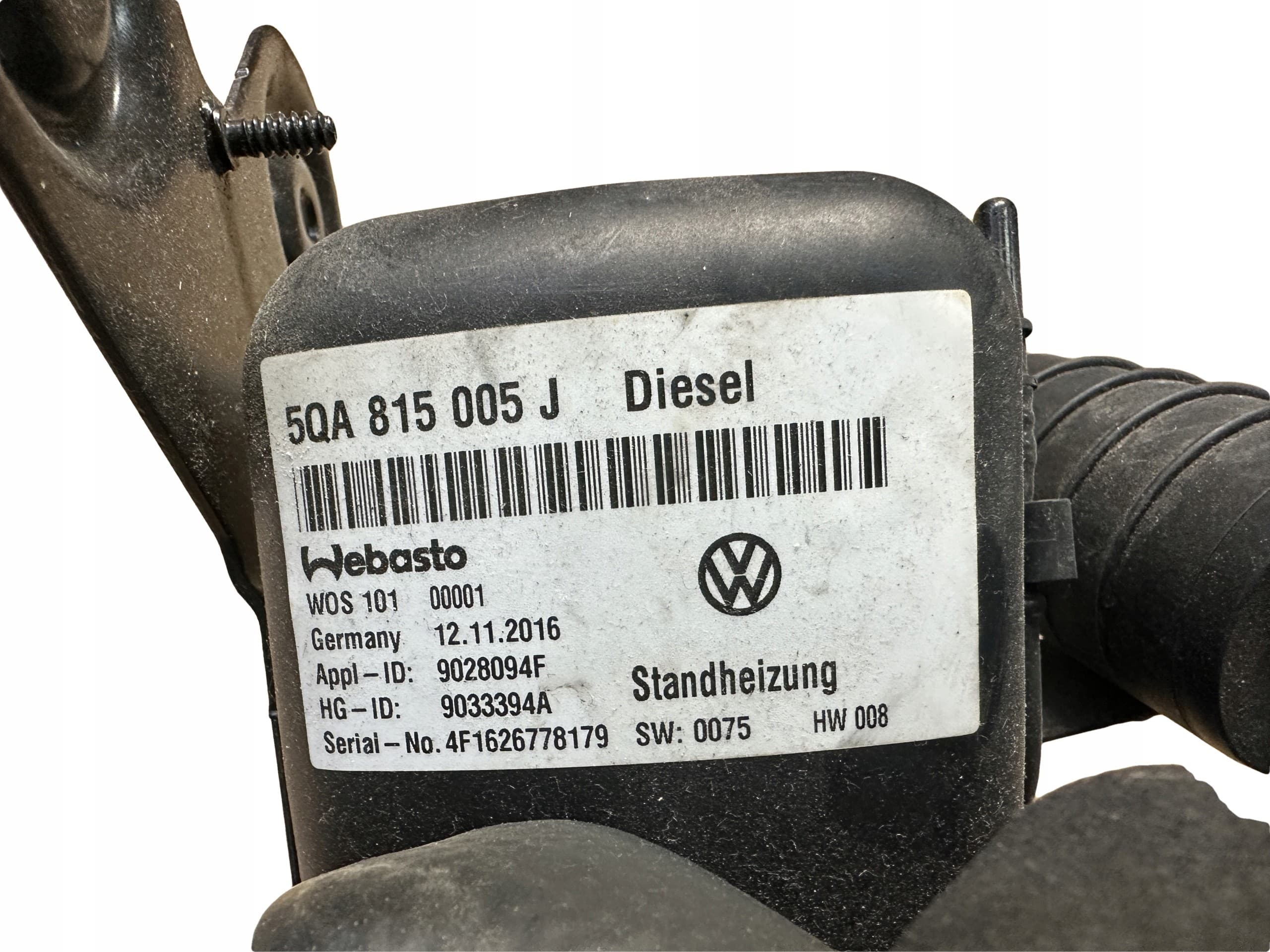 Calefactor Webasto VW Touran TDI 5QA815005J usado 3