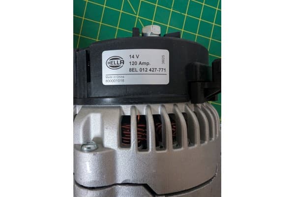 Alternador Hella 8EL 012 427-771 nuevo 11