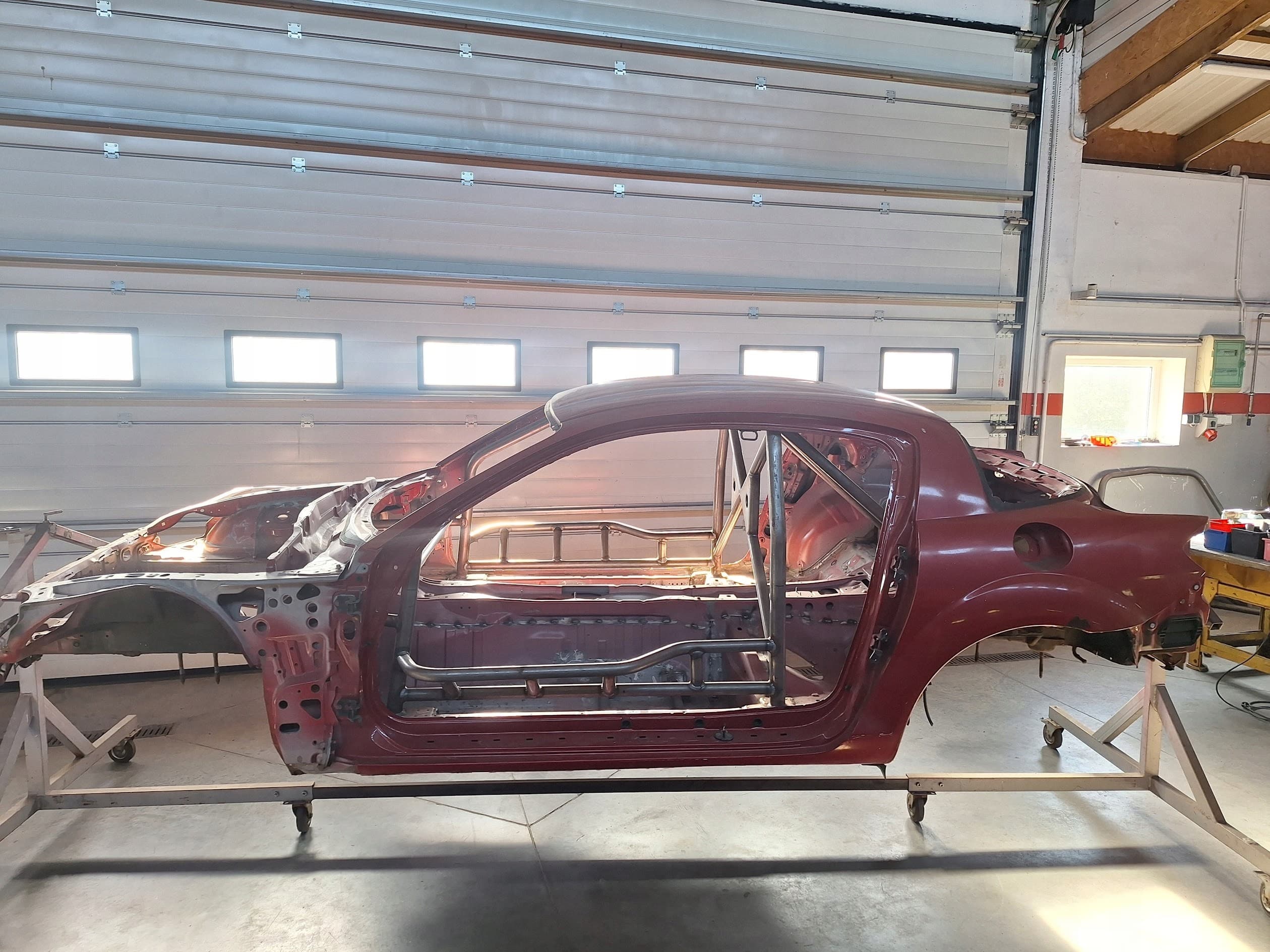 Carrocería Mazda Rx-8 con jaula de seguridad nuevo 2