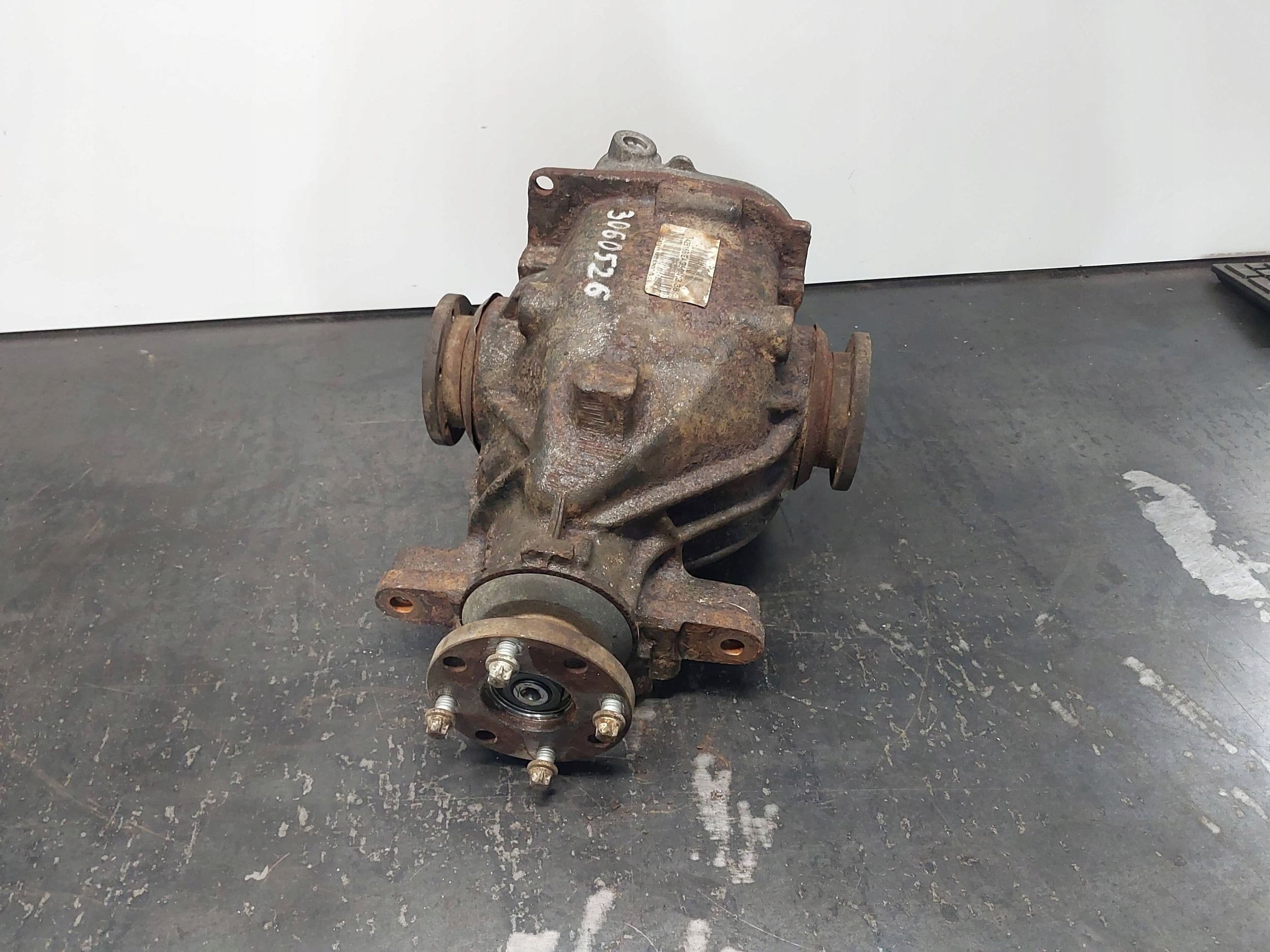 Diferencial BMW 3 E46 318i 1428168 3.38 usado 9