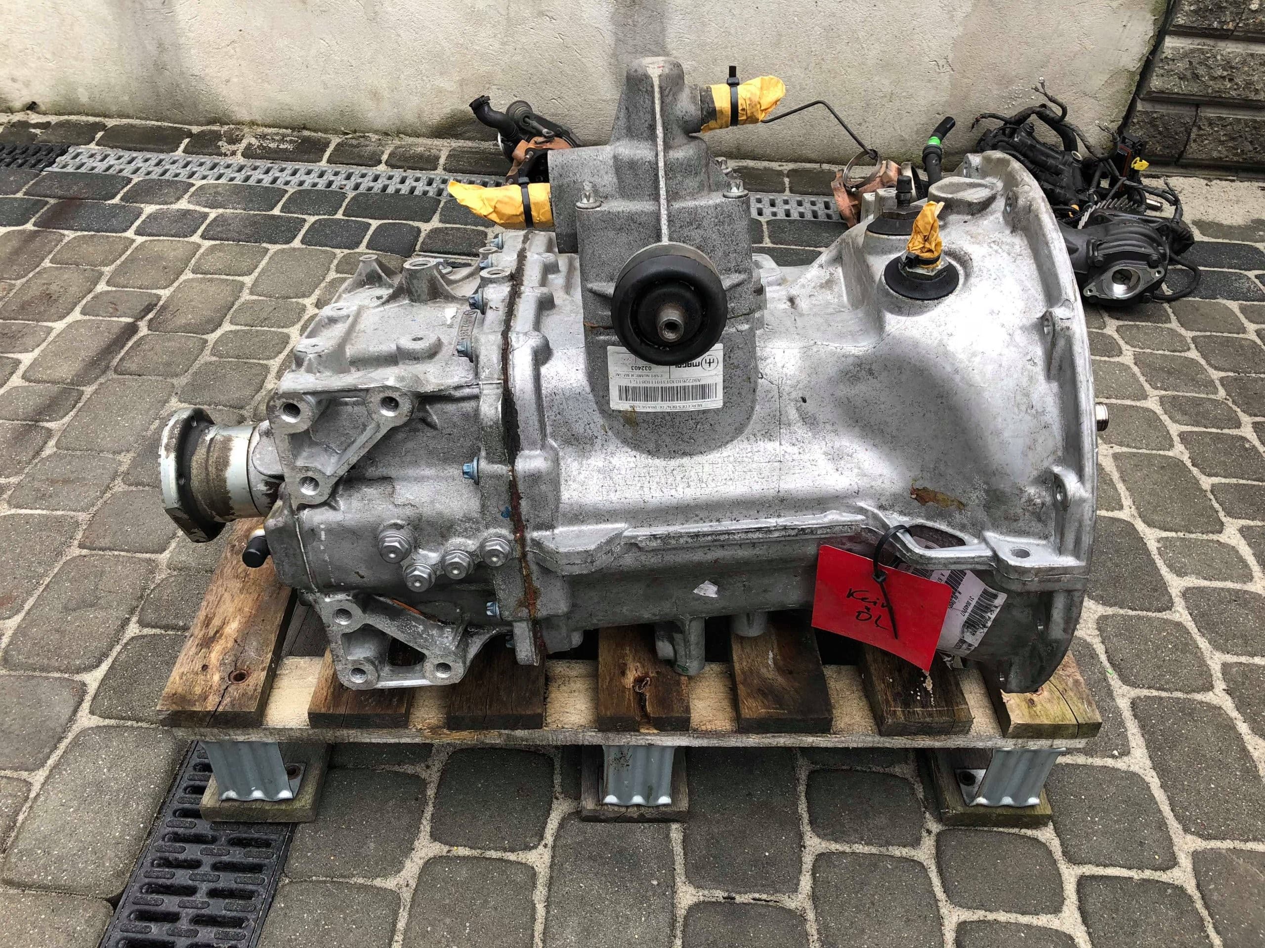 Caja de Cambios Atego Vario 813 OM 904LA usado 2