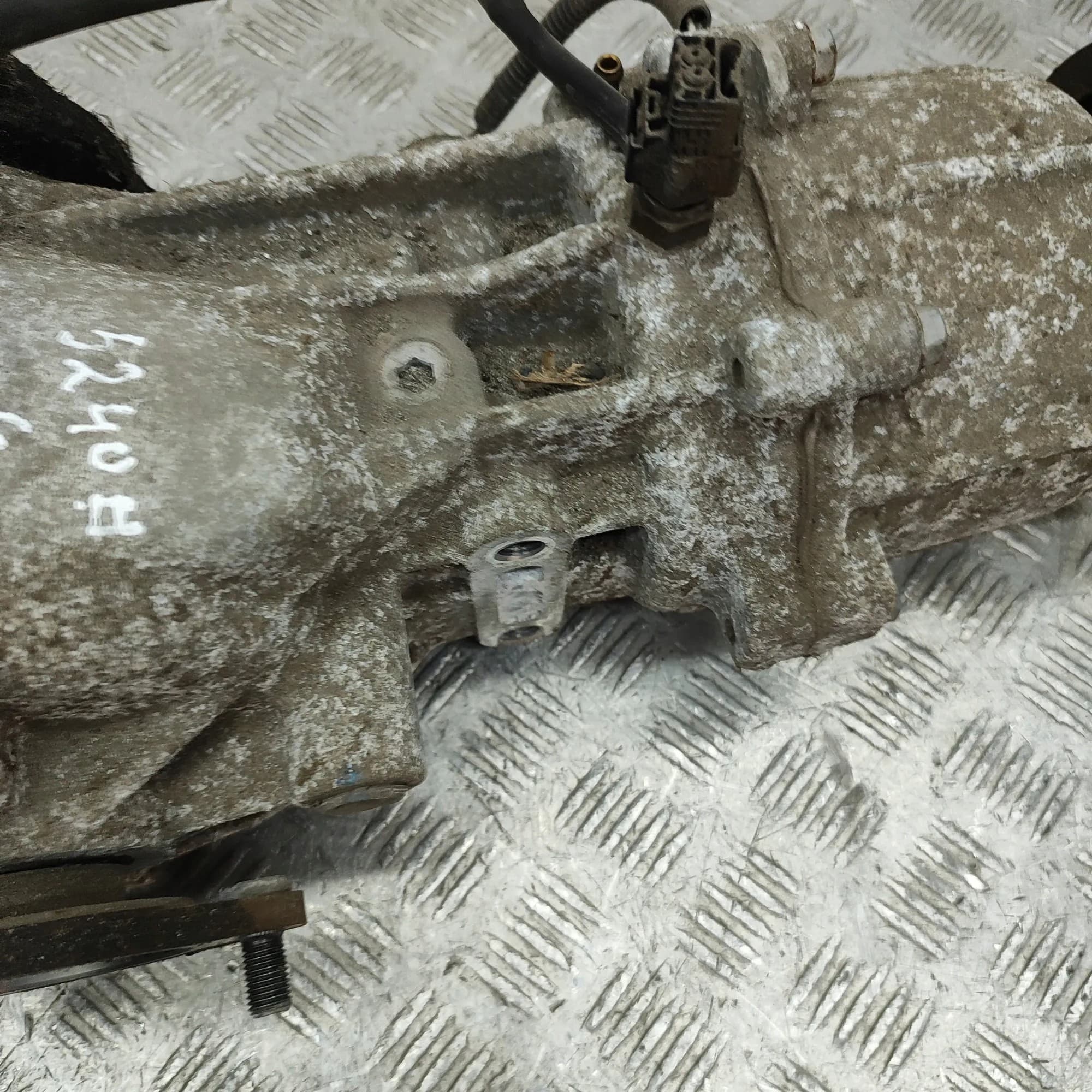 Reductor Trasero Suzuki Vitara (LY) 2745057L00 1.6L 88kW 2015 usado 6