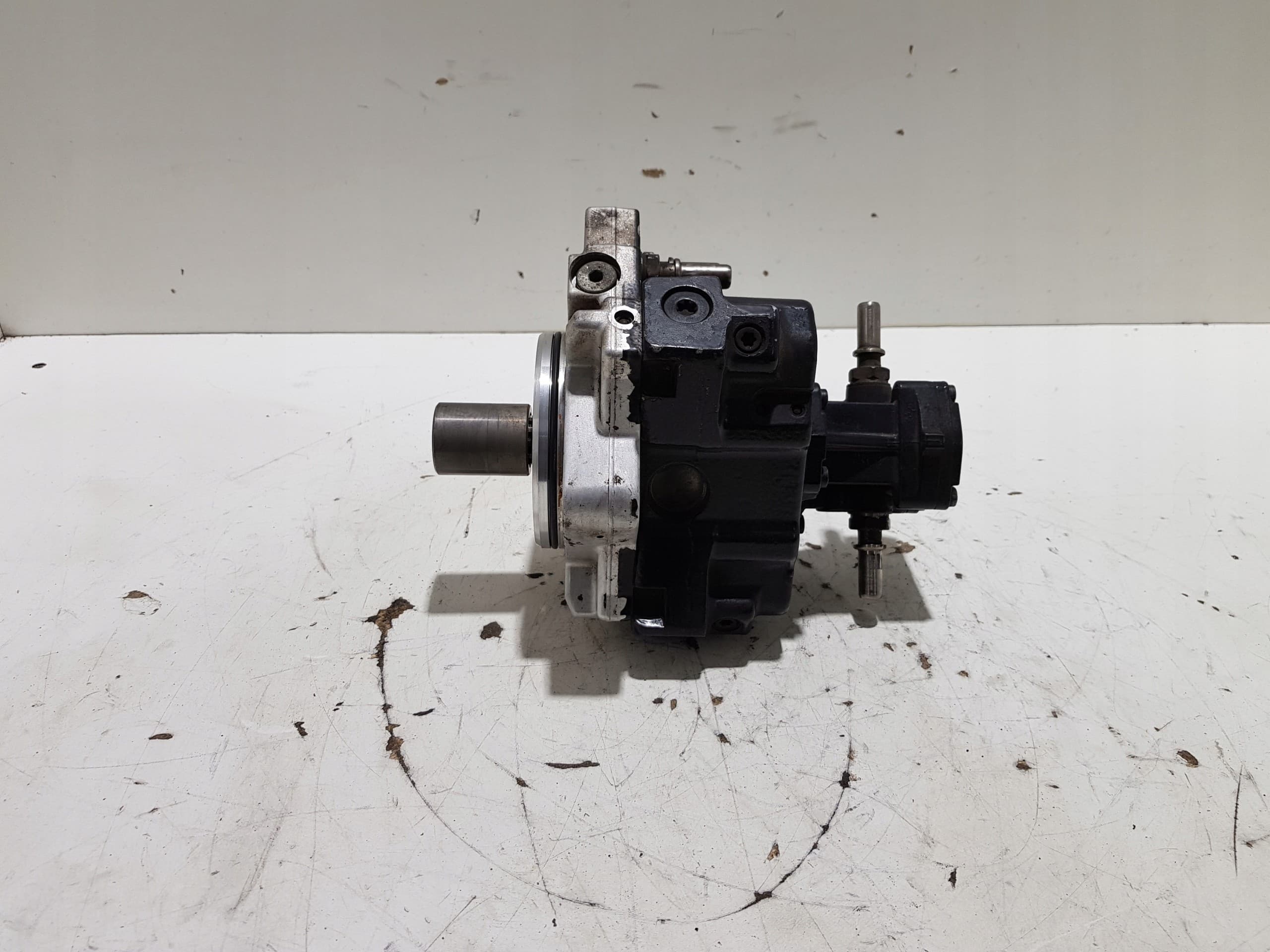Bomba de Inyección 51111037845 Man Tgx Tgs Euro 6 usado