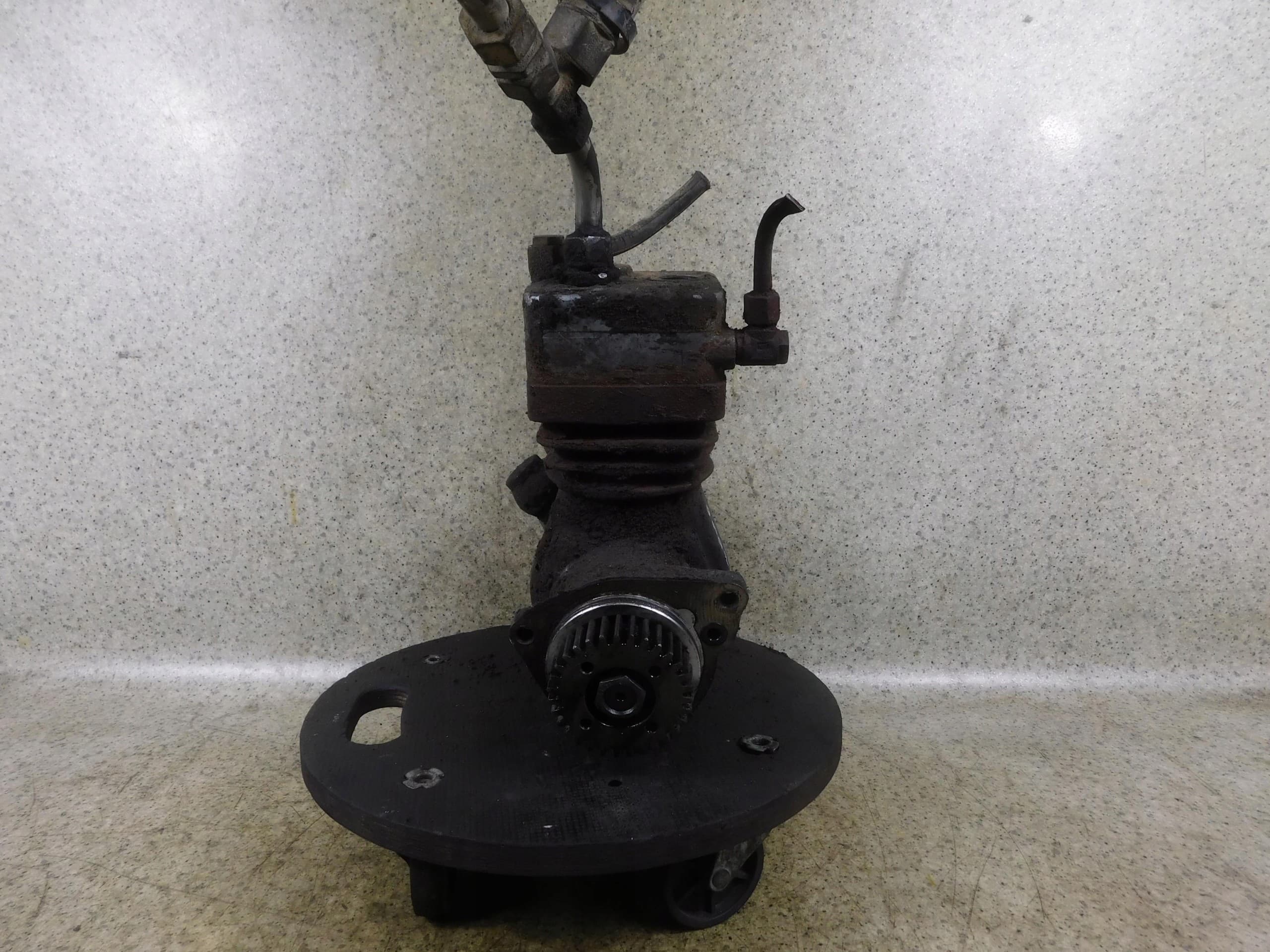 Compresor de aire Man LM L2000 M2000 D0836 usado 3