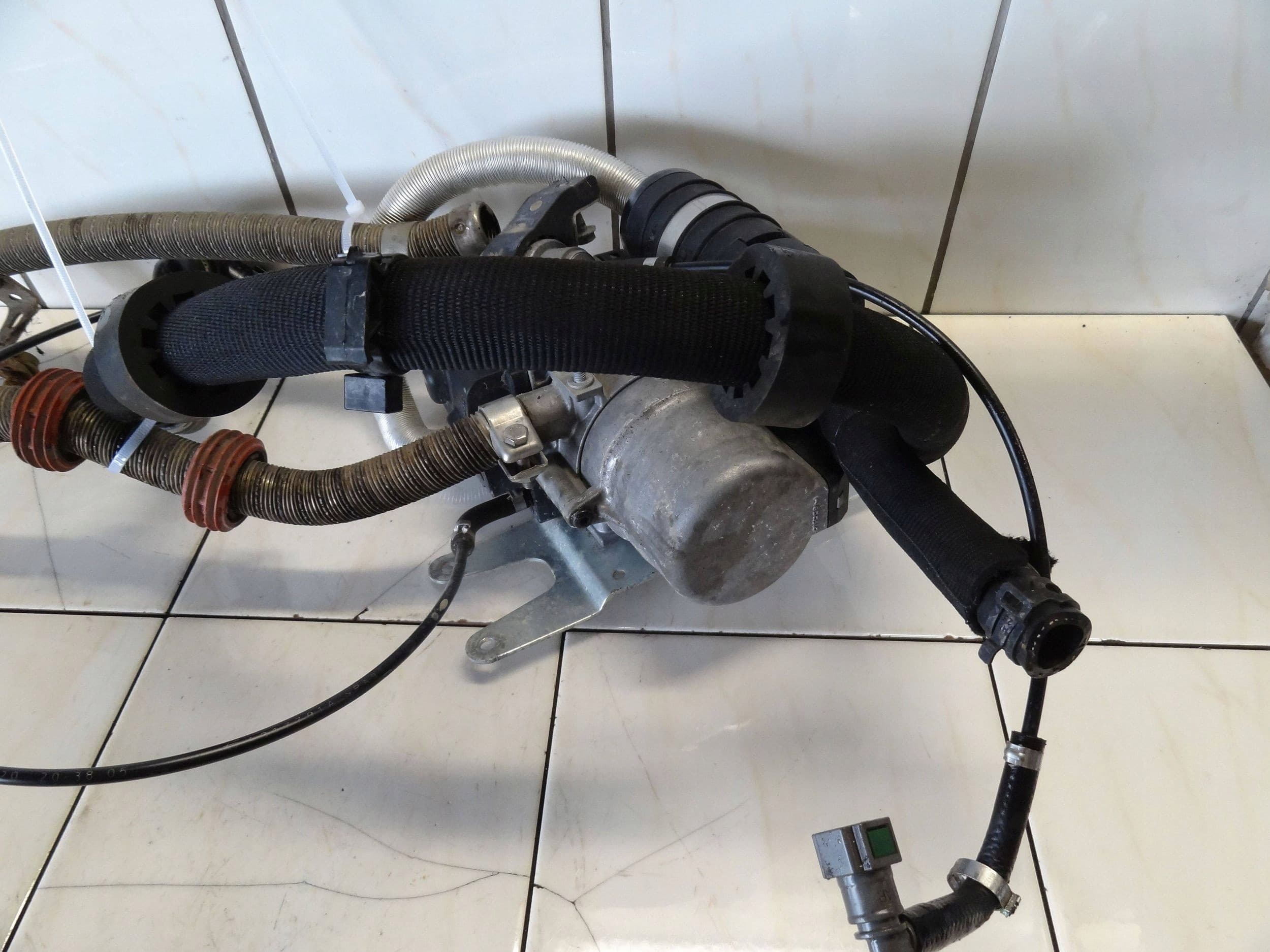 Webasto completo Renault Master Iii Lift 9021037F usado 2