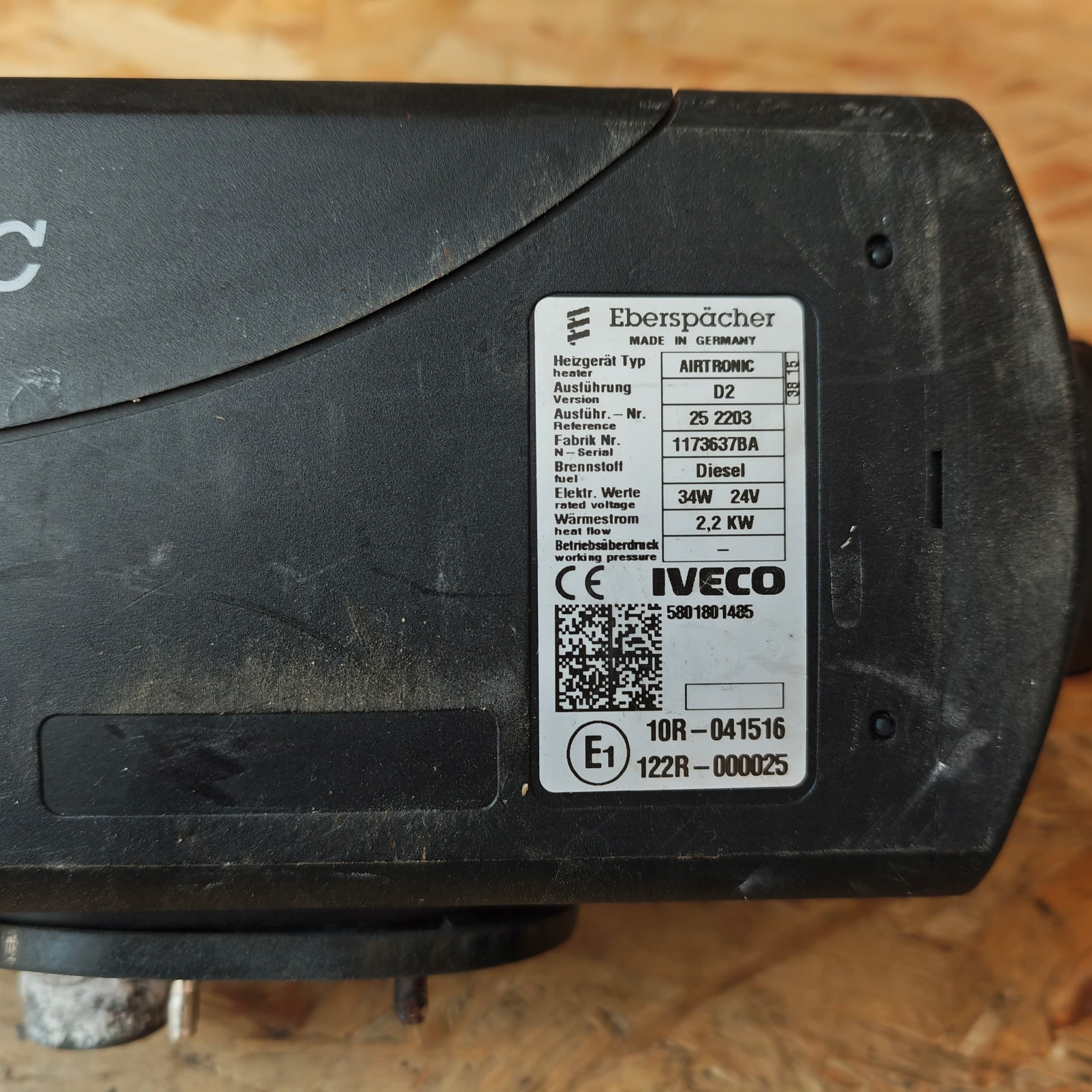 Calefactor de aire Iveco 5801801485 usado 4