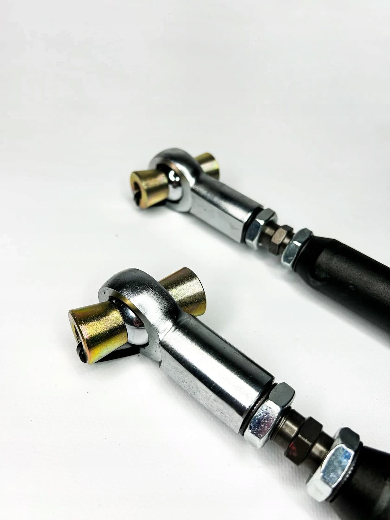 2 Brazos de Control Ajustables para BMW E36/E46 - Odesa Cnc nuevo 4
