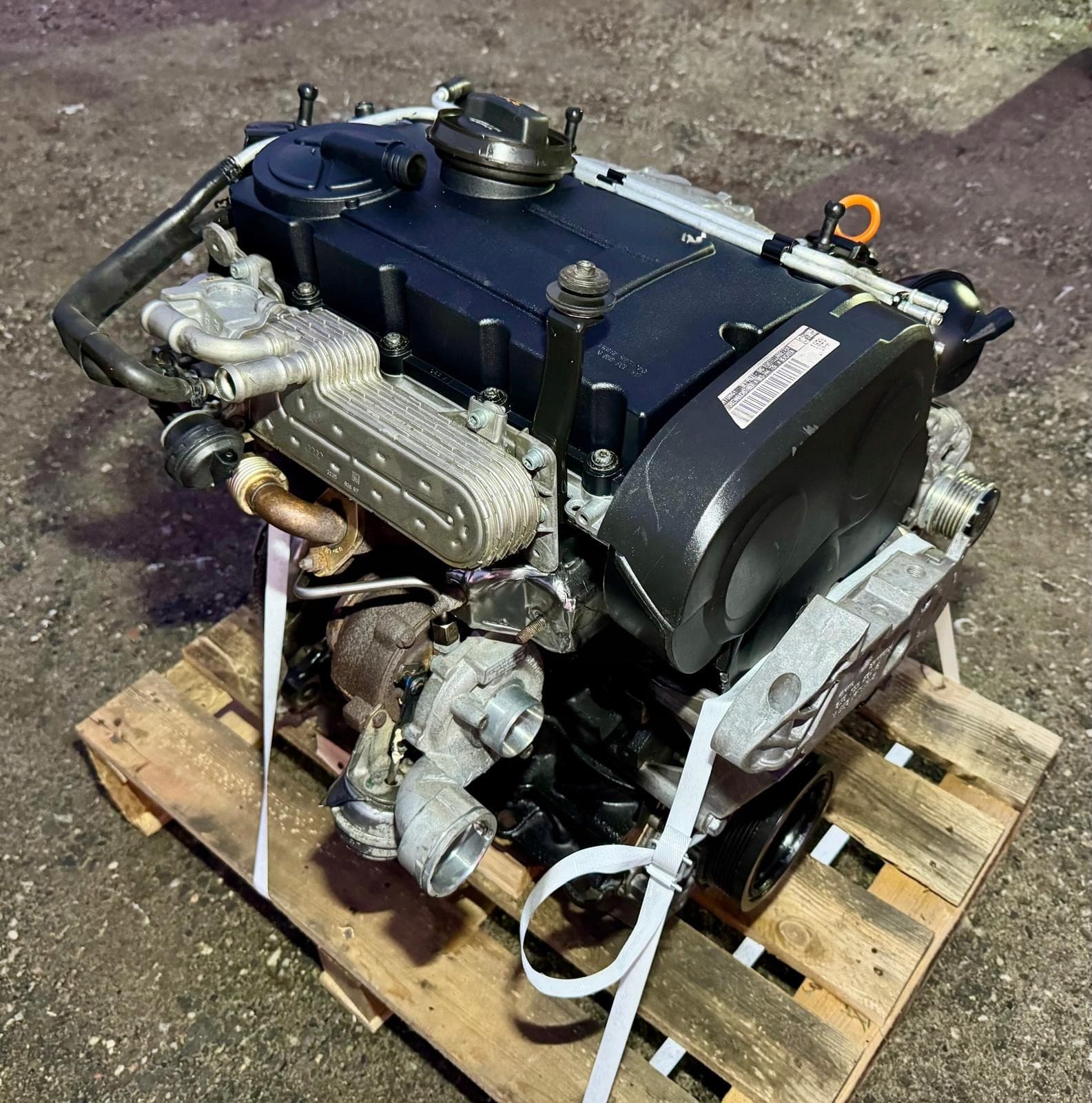 Motor Completo 2.0 TDI Bkd para VW, Audi, Skoda, Seat usado 4