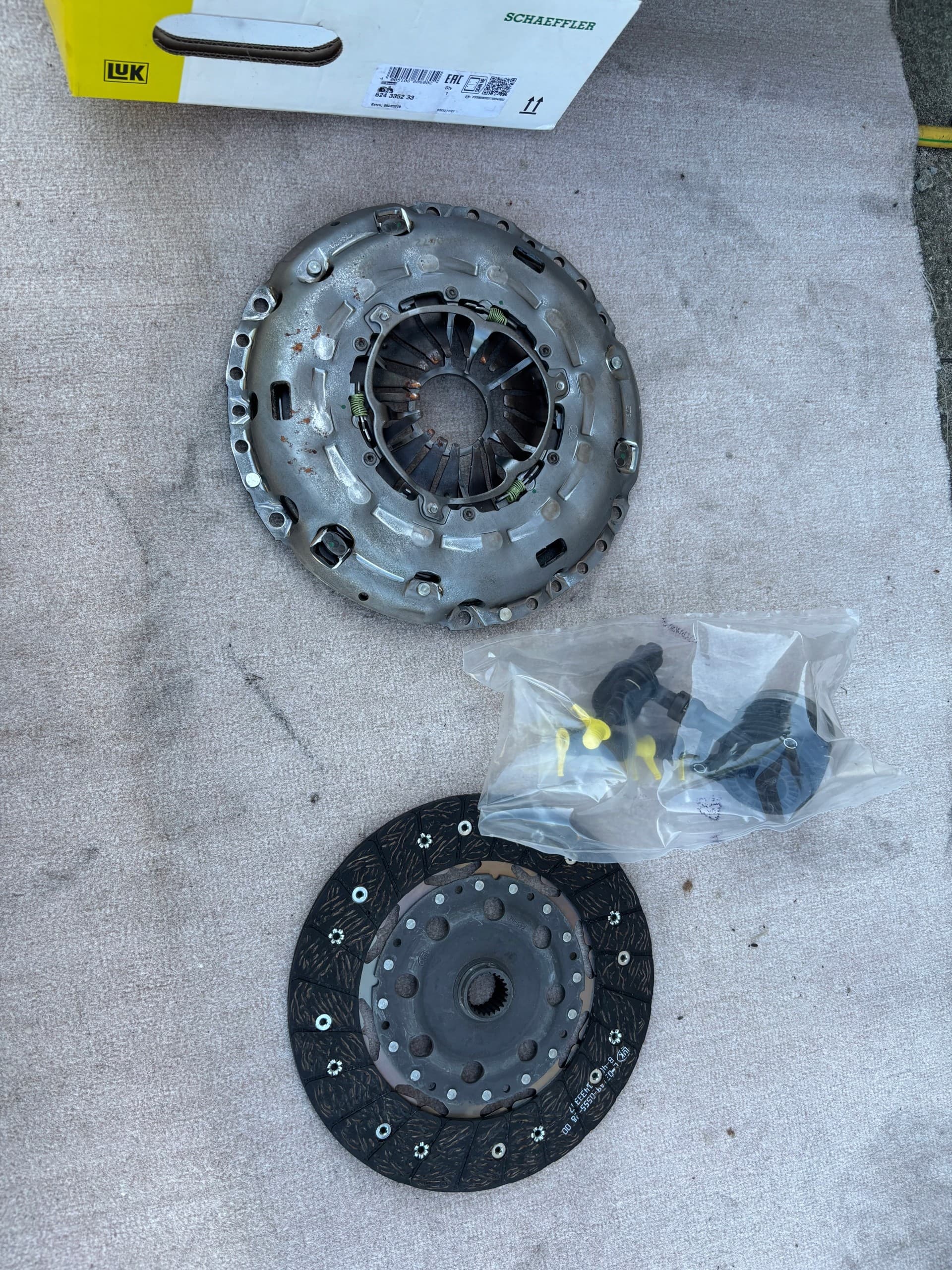 Kit de embrague Schaeffler LuK 624 3352 33 nuevo