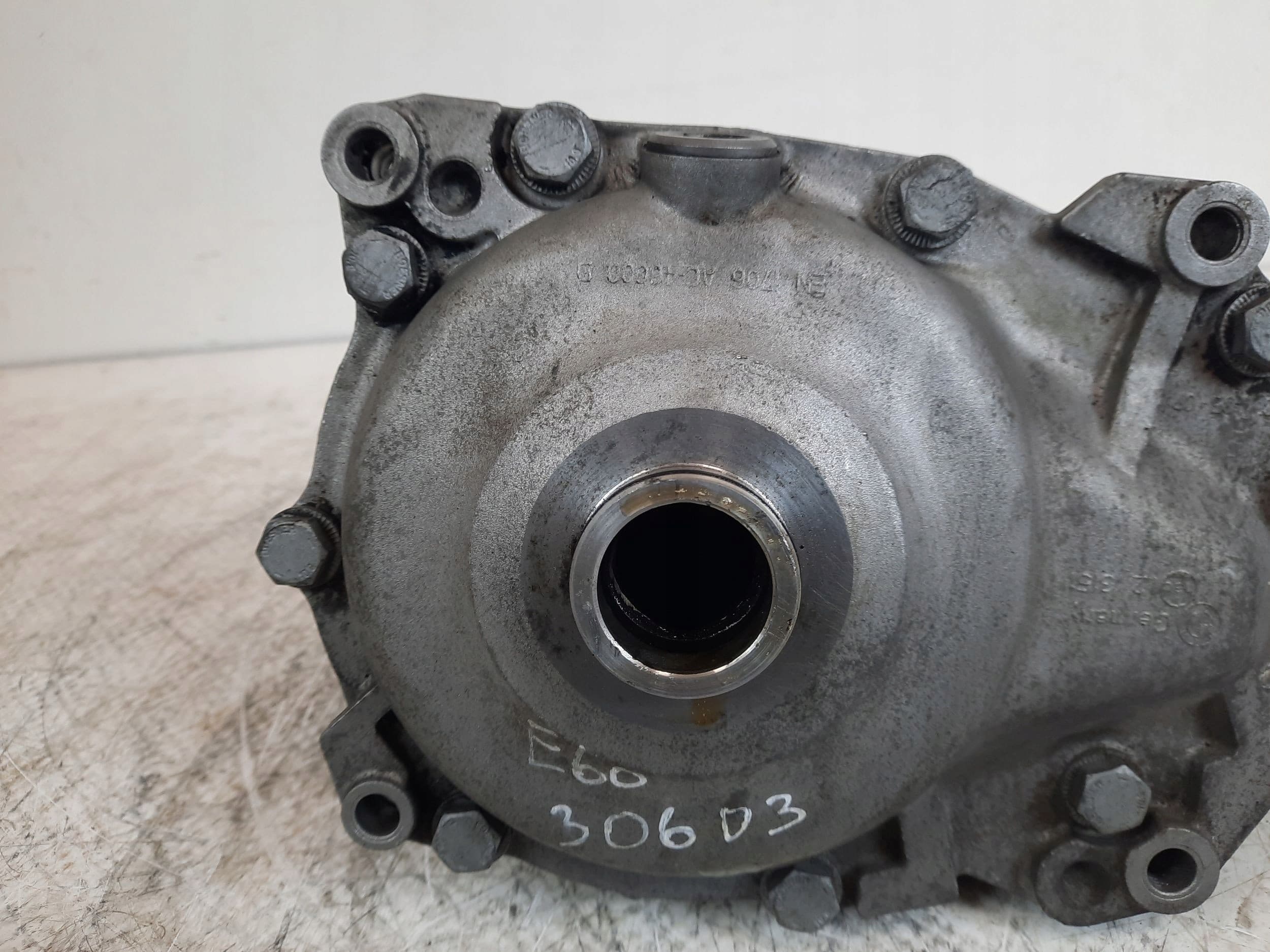 Diferencial delantero BMW Serie 5 E60 E61 2007 7533433 usado 5