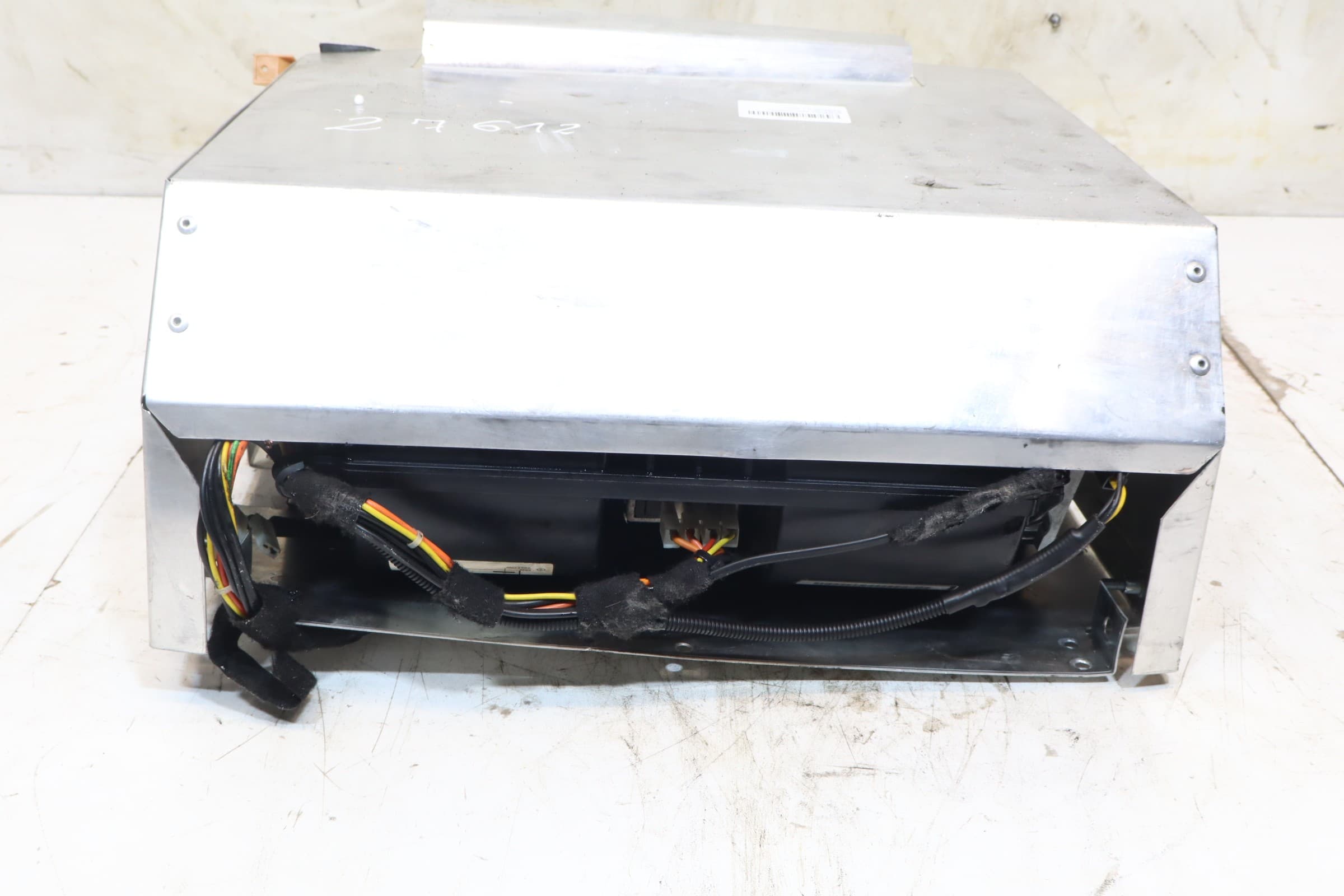Unidad de Refrigeración Renault Kangoo II 811404002001 usado 3