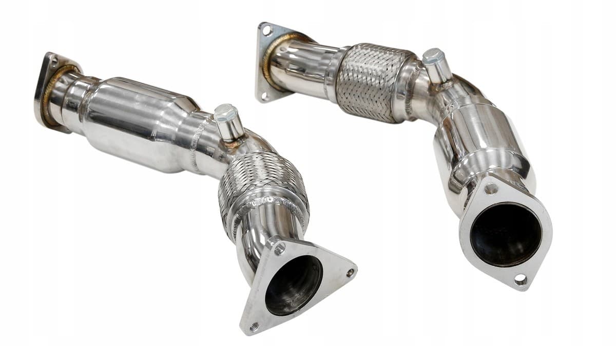 Downpipe Nissan 370Z Turboworks nuevo 2