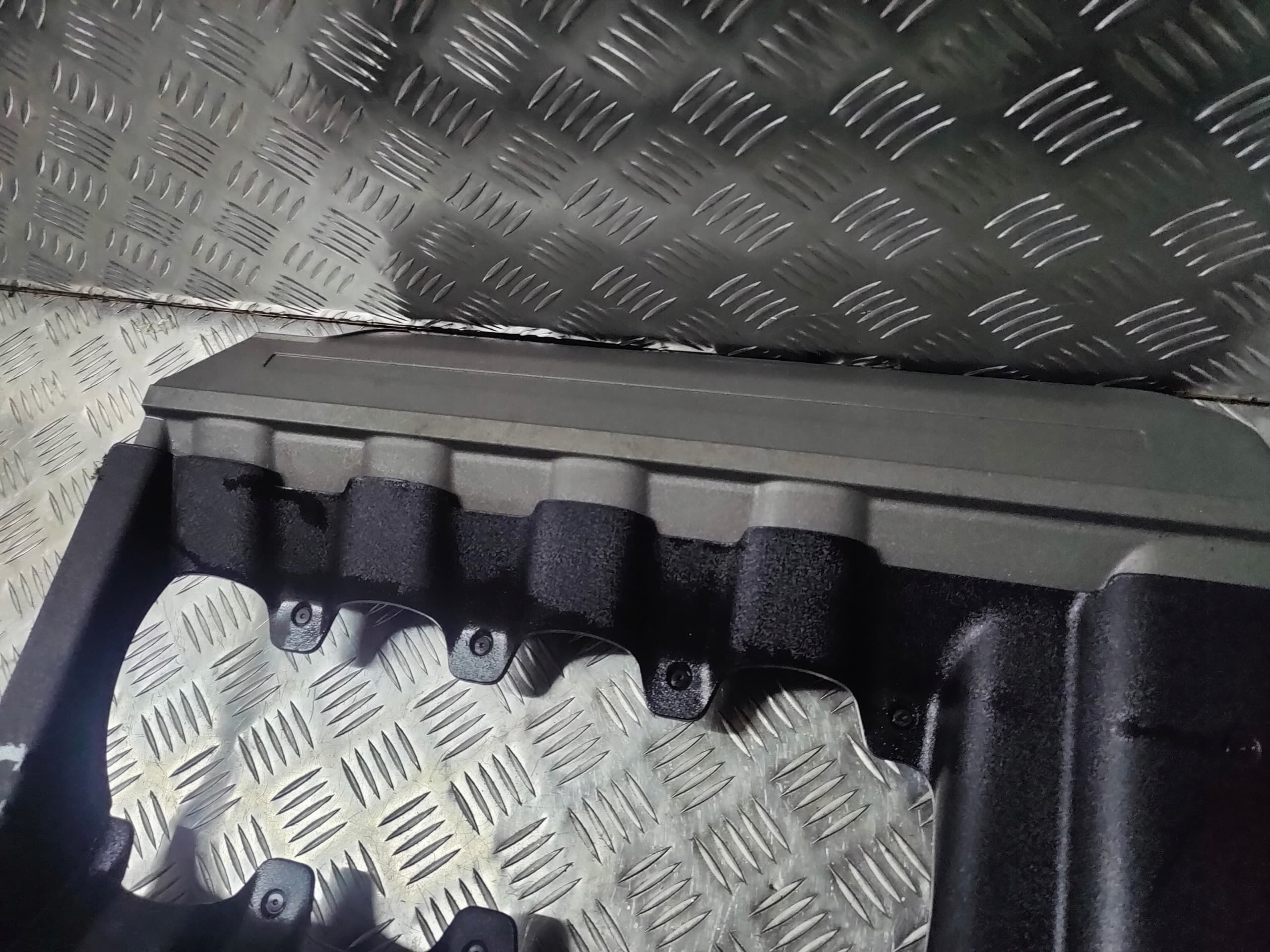 Cubierta del motor Mustang GT VI 5.0 2016 nuevo 3