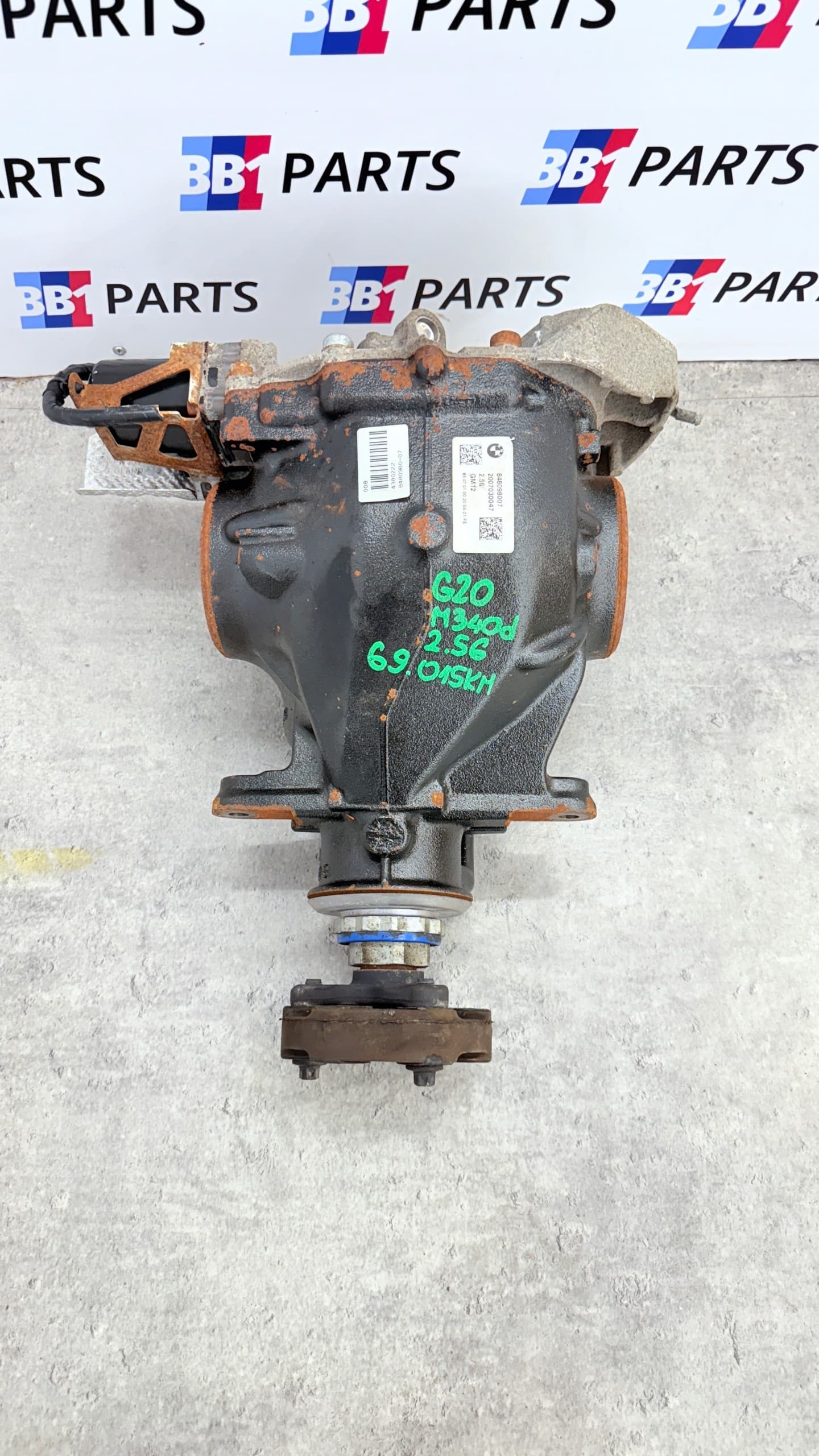 Puente diferencial trasero BMW G20 G21 G26 M340d 2.56 8480980 usado 2