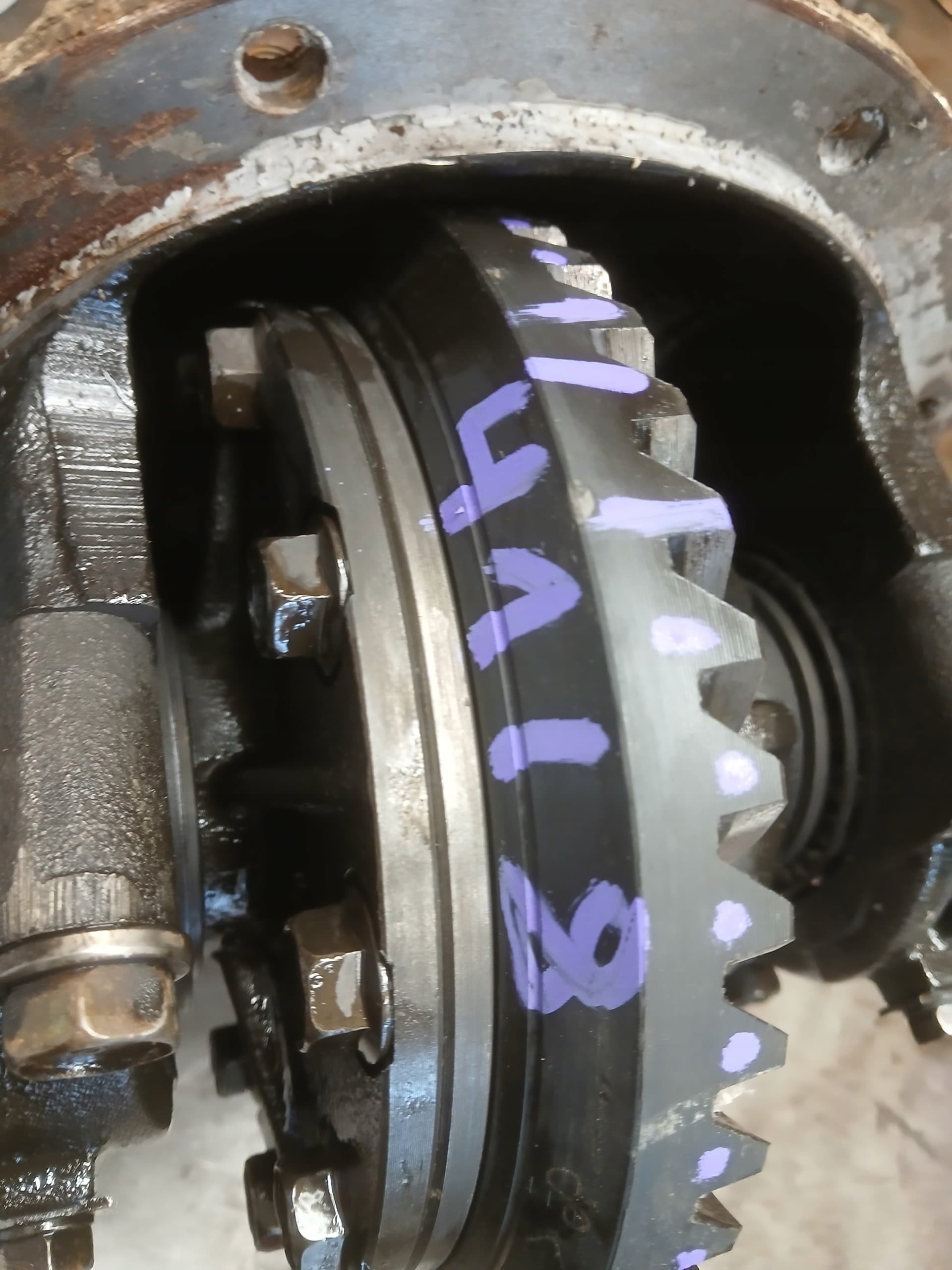 Suzuki Vitara I 1.6 puente trasero / diferencial 41/8 - 5.125 usado 5