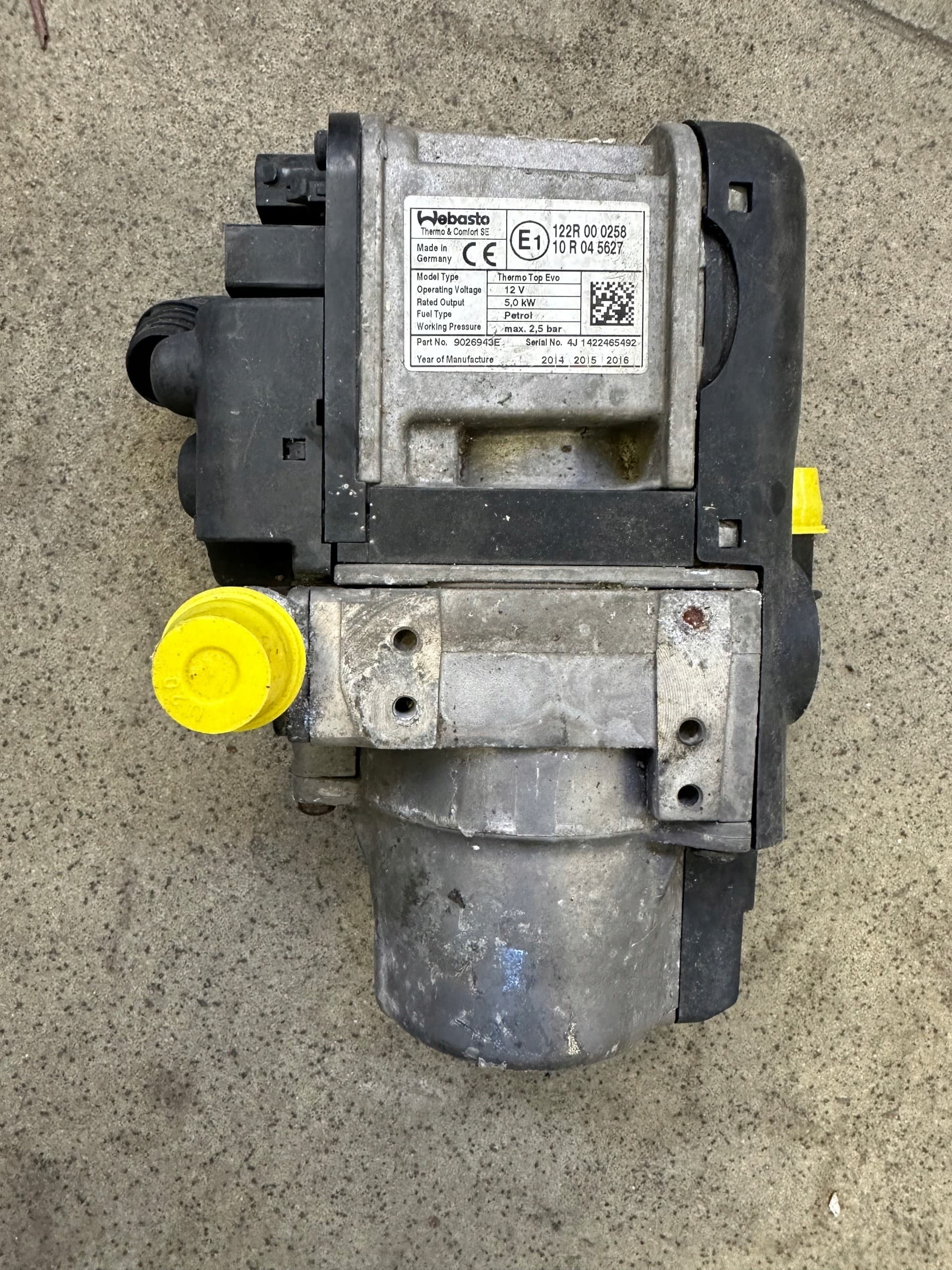 Calefactor estacionario Webasto 122R000258 usado