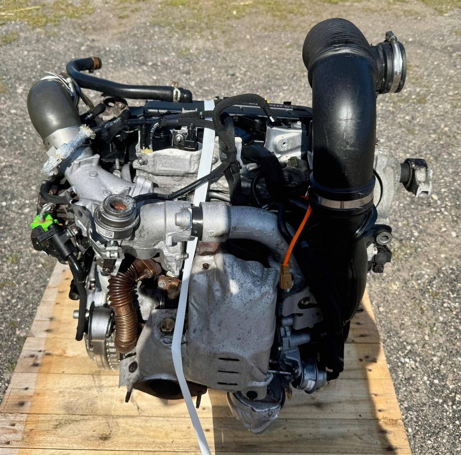 Motor Completo Hit Iii Vivaro B 1.6 DCI Biturbo R9MD450 usado 4