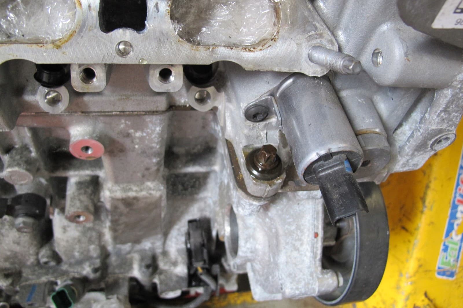 Motor Peugeot 5008 II 1.6 Thp Híbrido Código 5G06 10FKBJ usado 8
