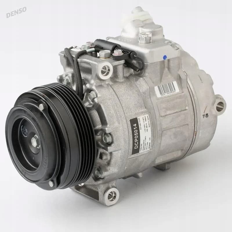 Compresor de Aire Acondicionado Denso DCP05014 usado 2